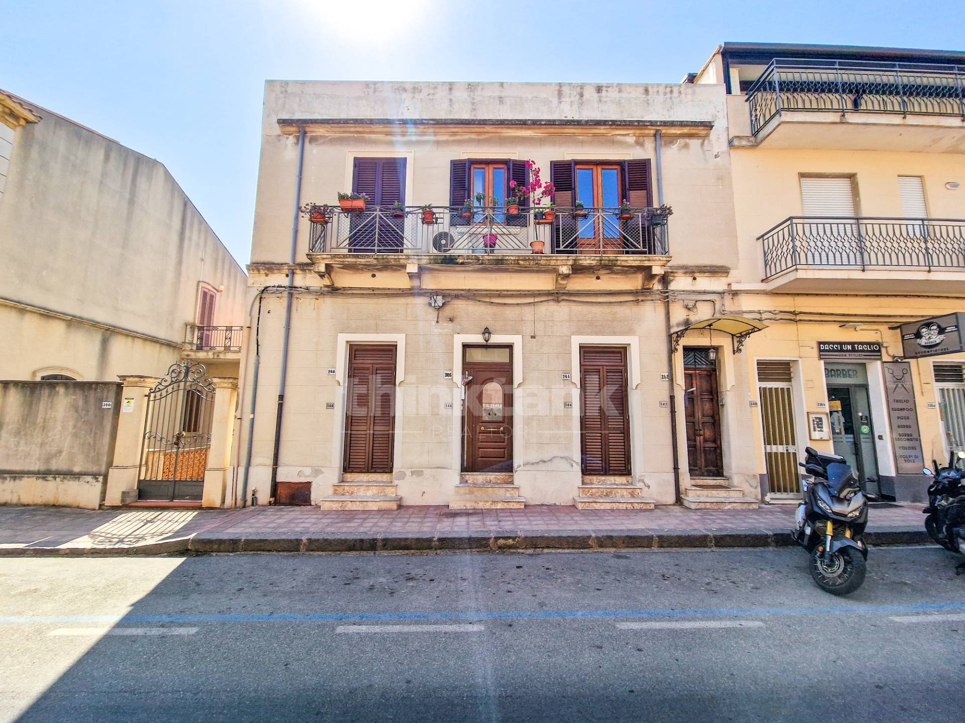 Casa indipendente in vendita a Santa Teresa di Riva