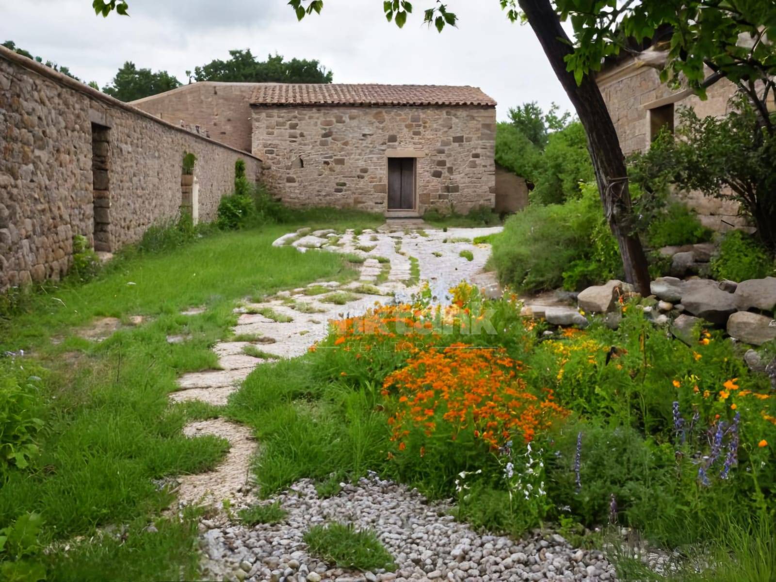 Rustico da ristrutturare a Ragusa