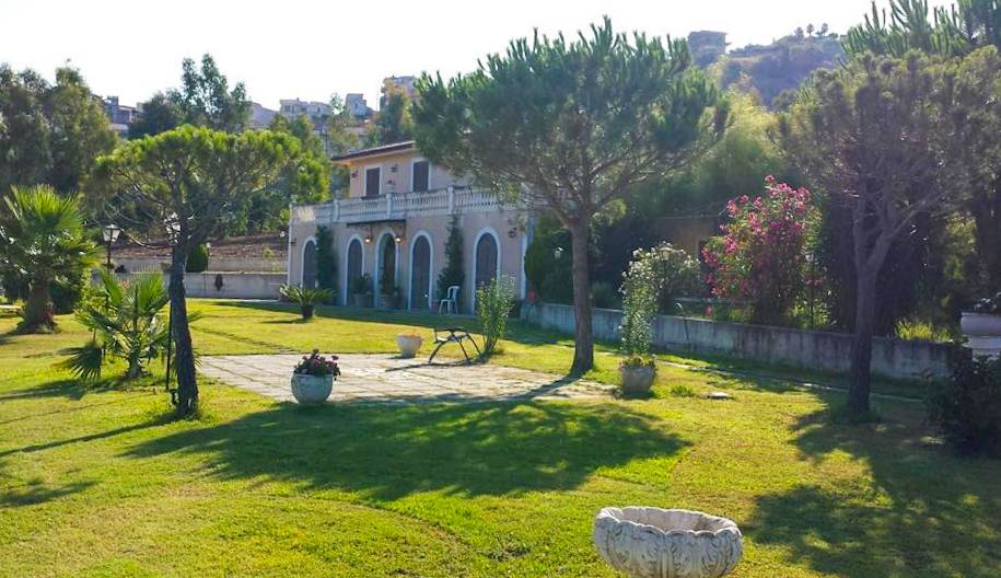 Villa in vendita a Furnari