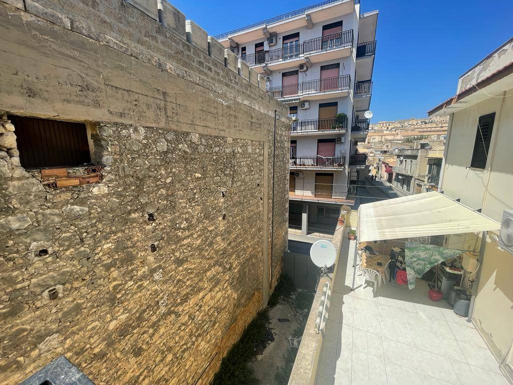Appartamento in vendita a Noto