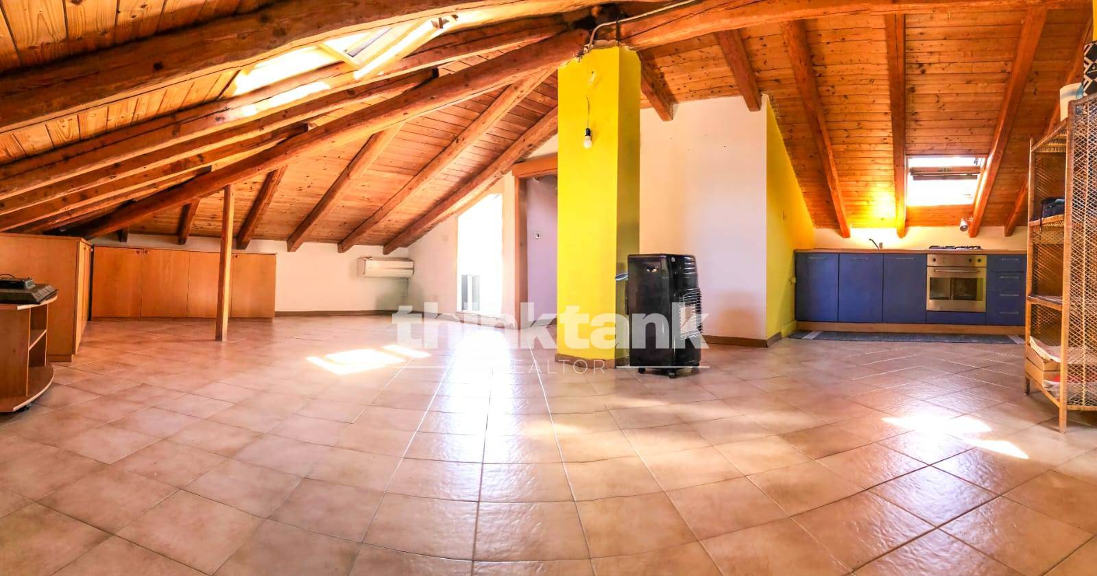 Mansarda in vendita a Aci Catena