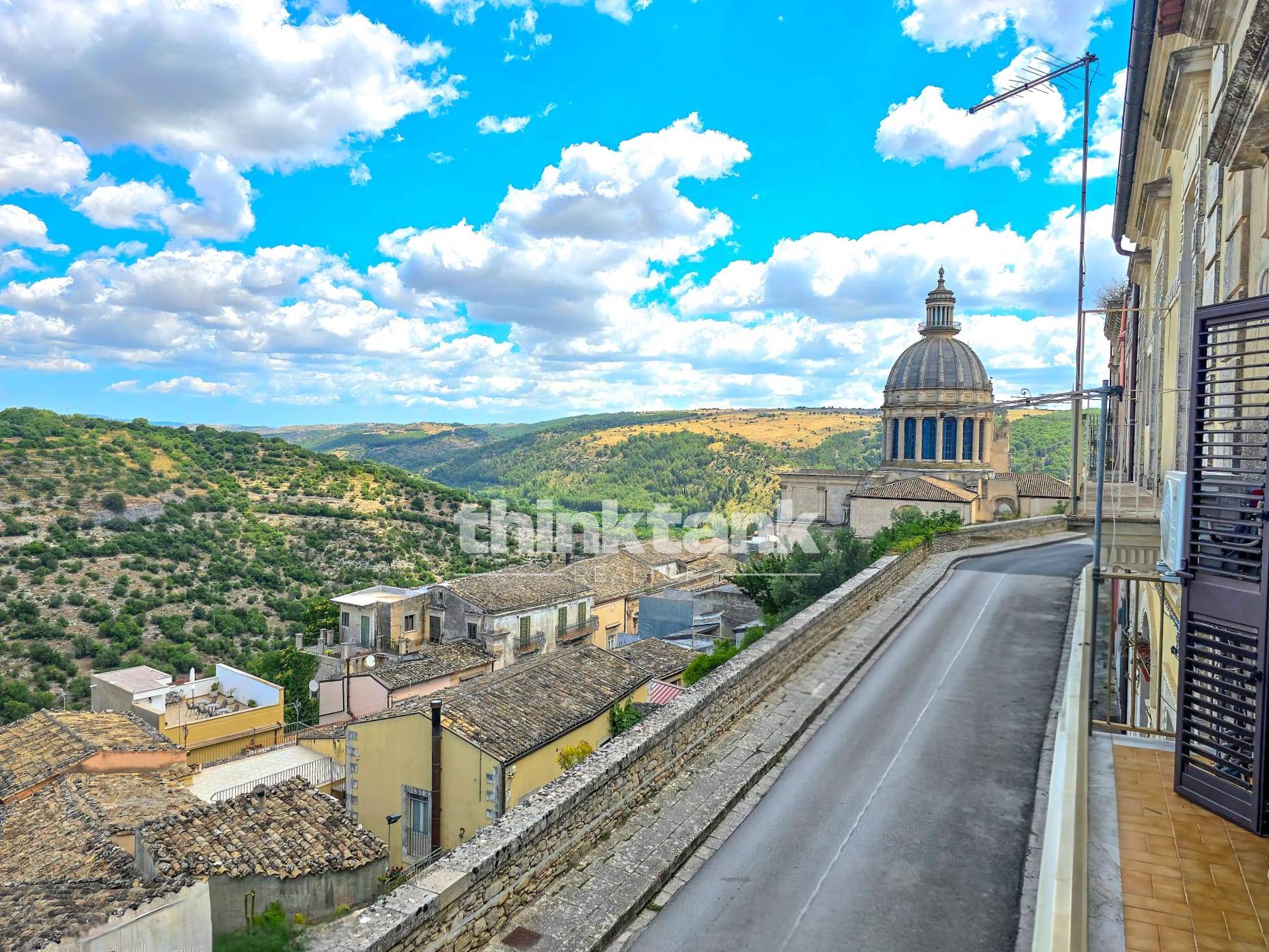 Appartamento indipendente in vendita a Ragusa, Ibla