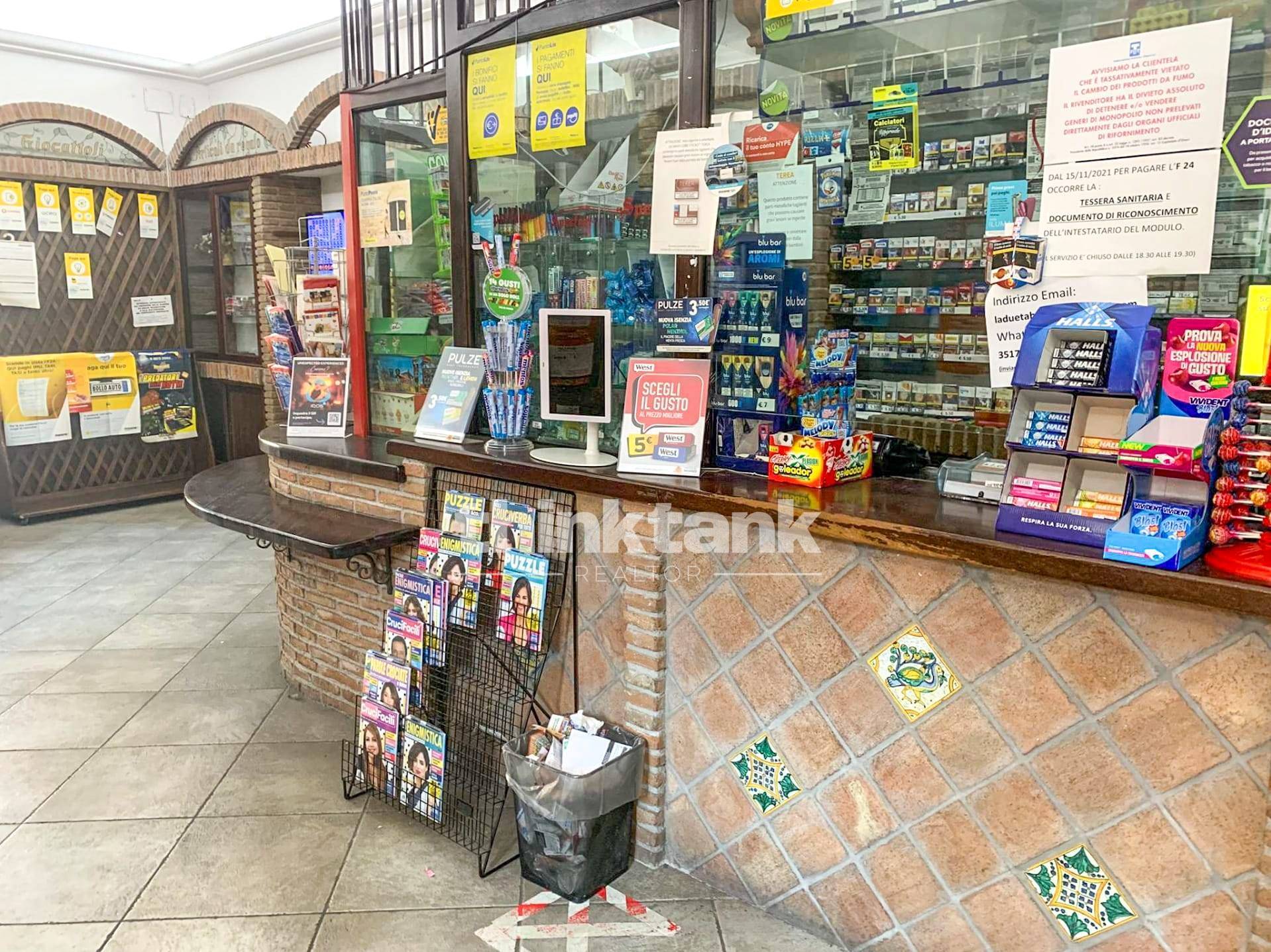 Tabaccheria in vendita a Gravina di Catania