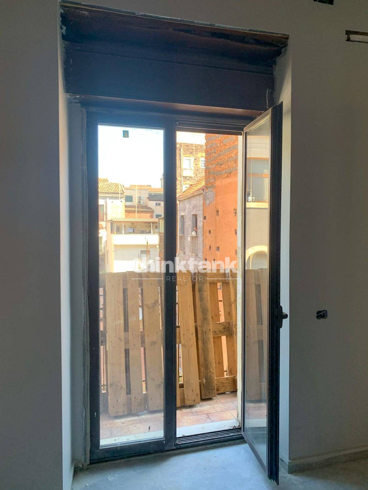 2 locali in vendita a Catania, Centro Storico,Garibaldi,Vittorio Emanuele