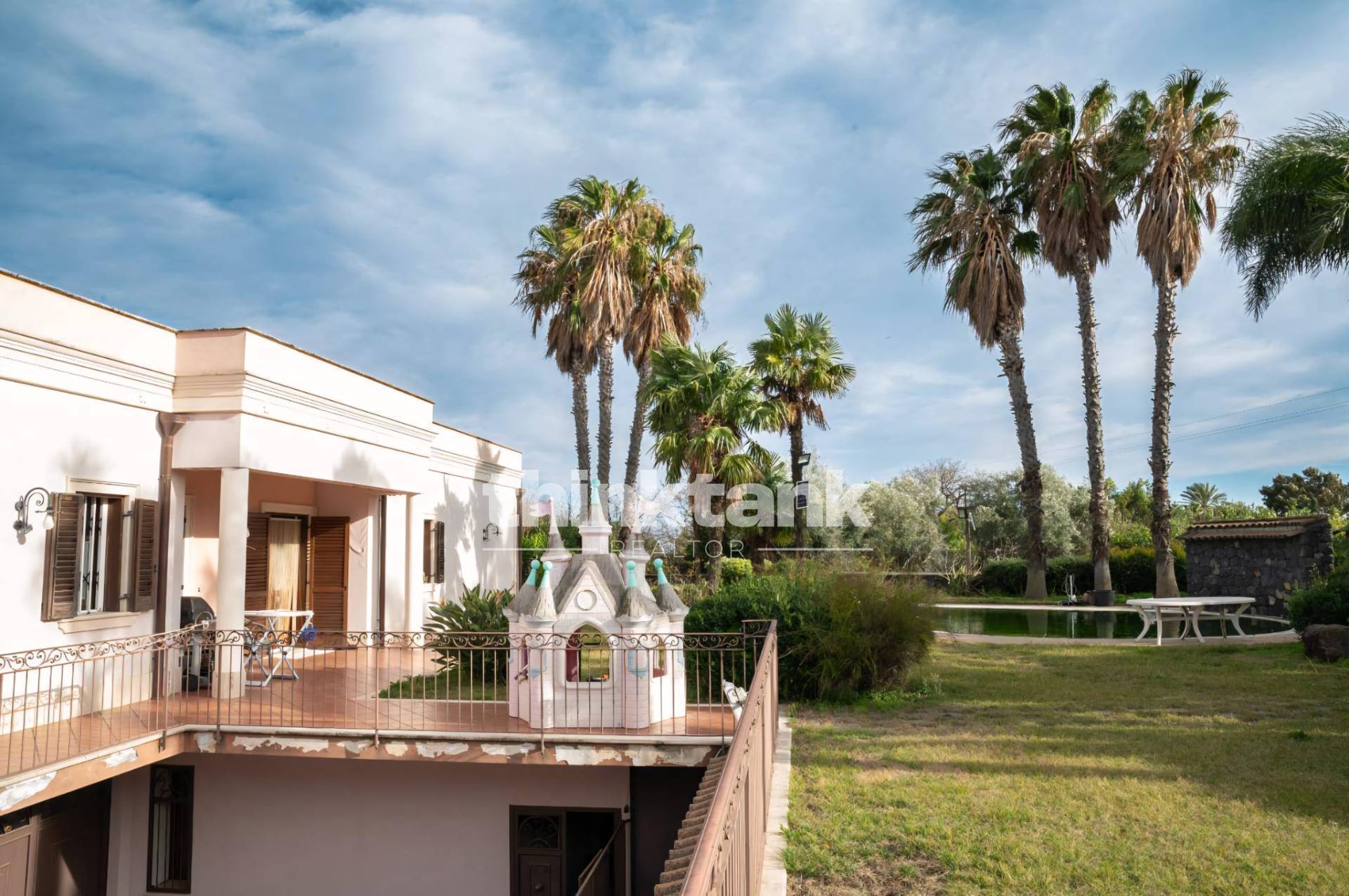 Villa in vendita a Aci Sant'Antonio