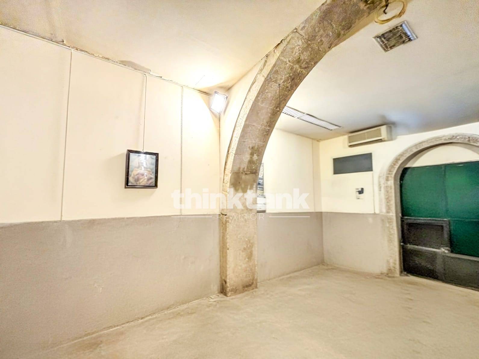 Attivit commerciale in vendita a Siracusa, Ortigia