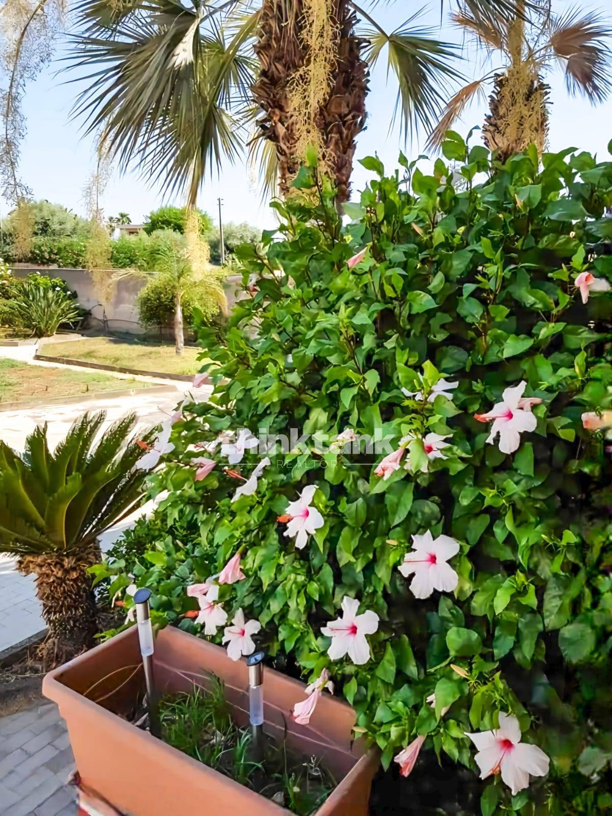 Porzione villa in vendita a Siracusa