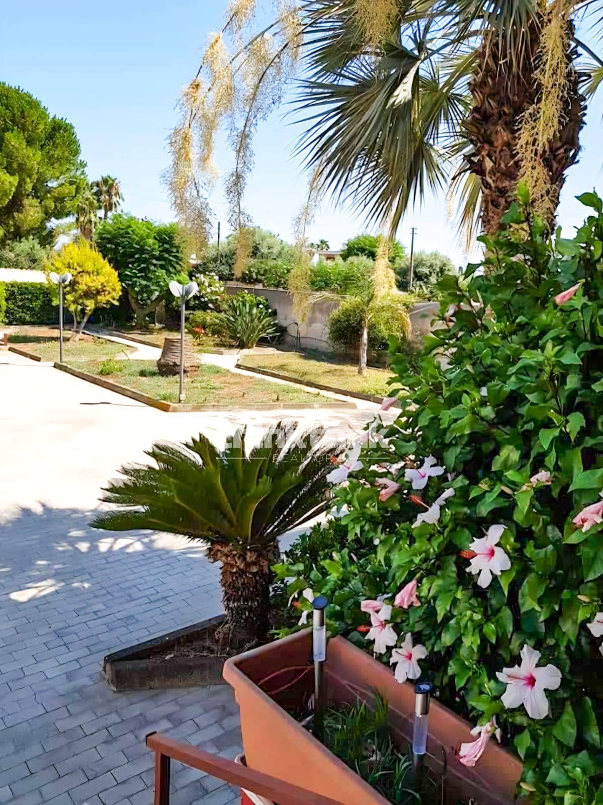 Porzione villa in vendita a Siracusa