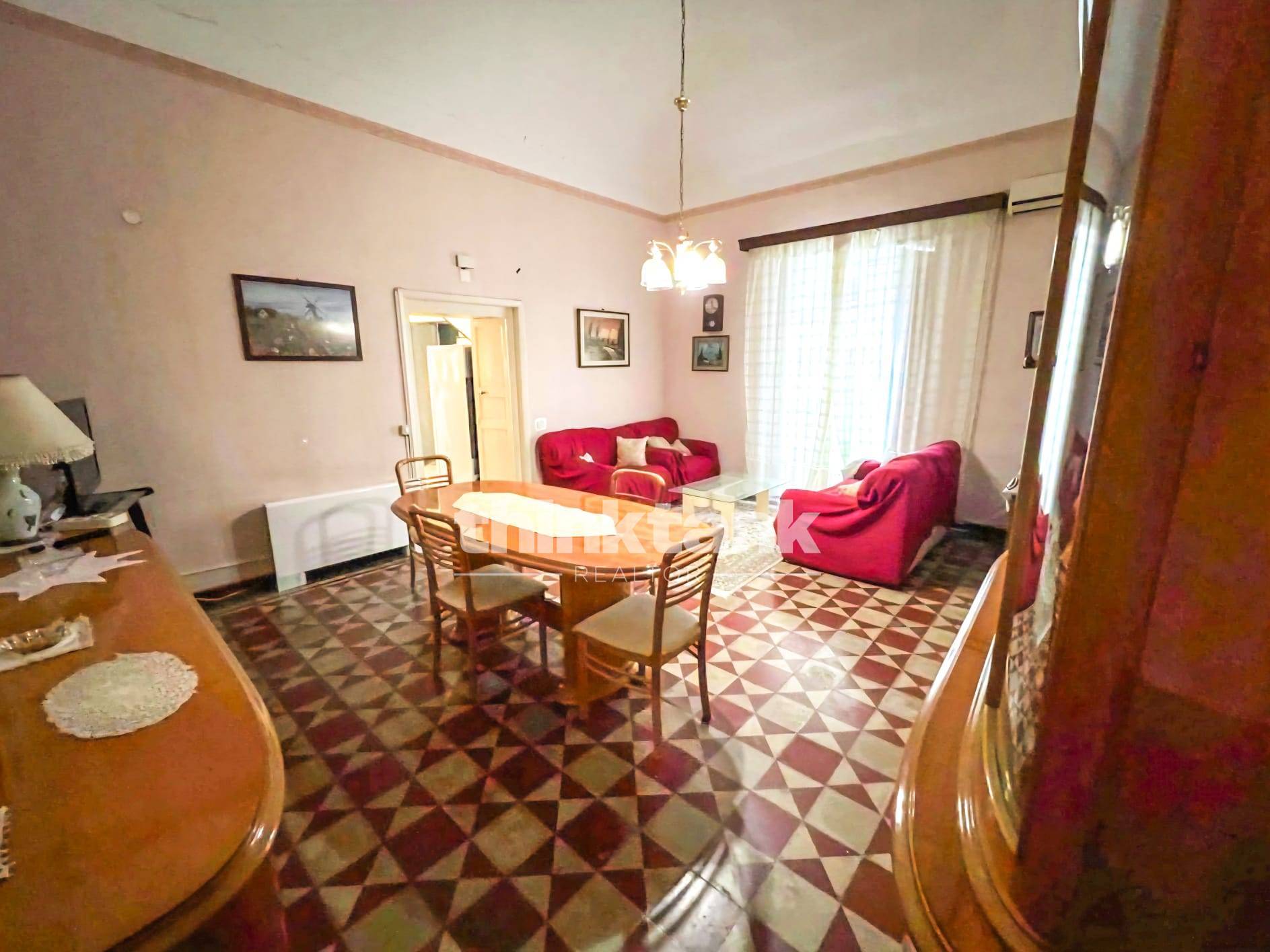 Appartamento in vendita a Patern