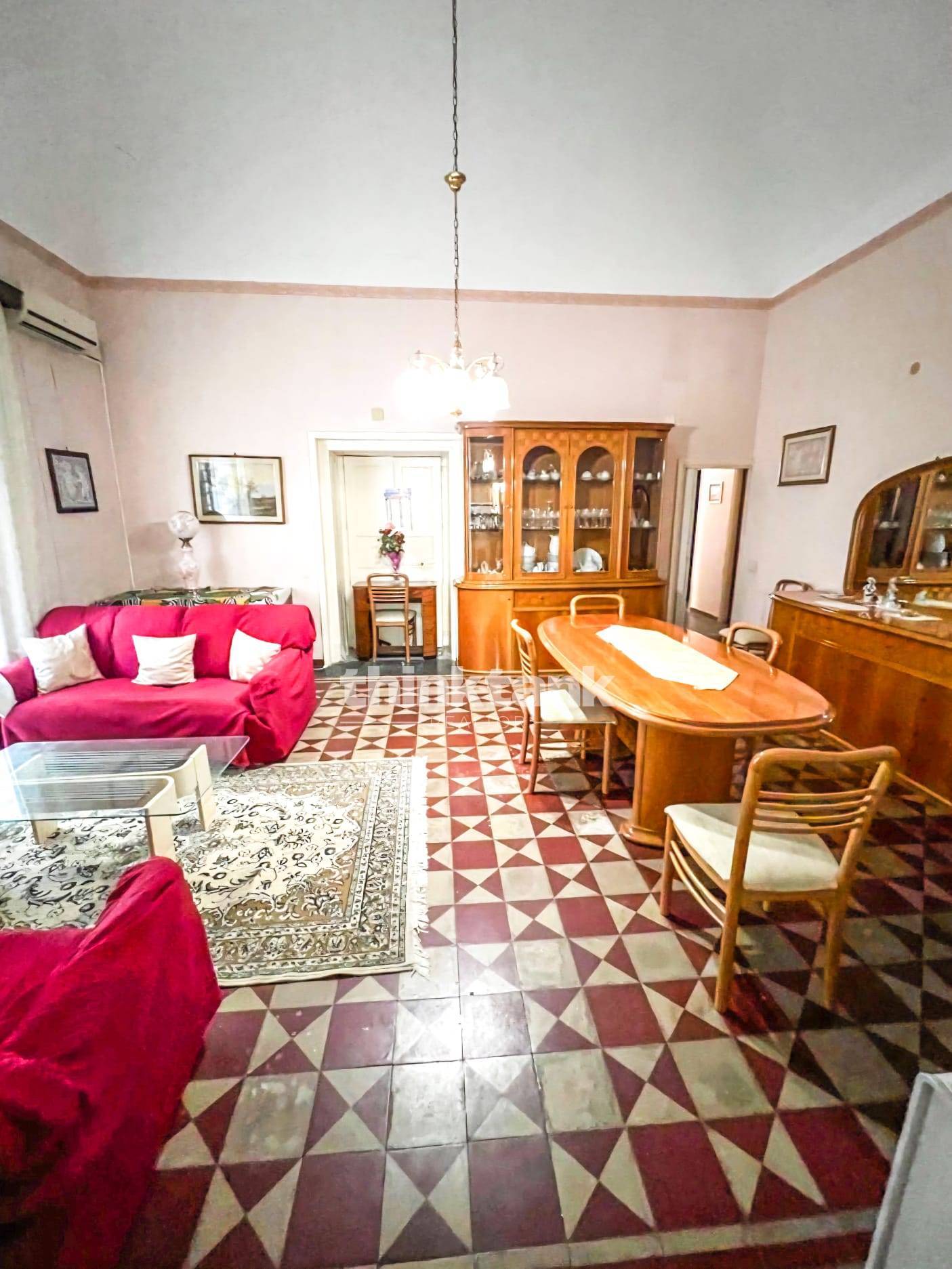 Appartamento in vendita a Patern