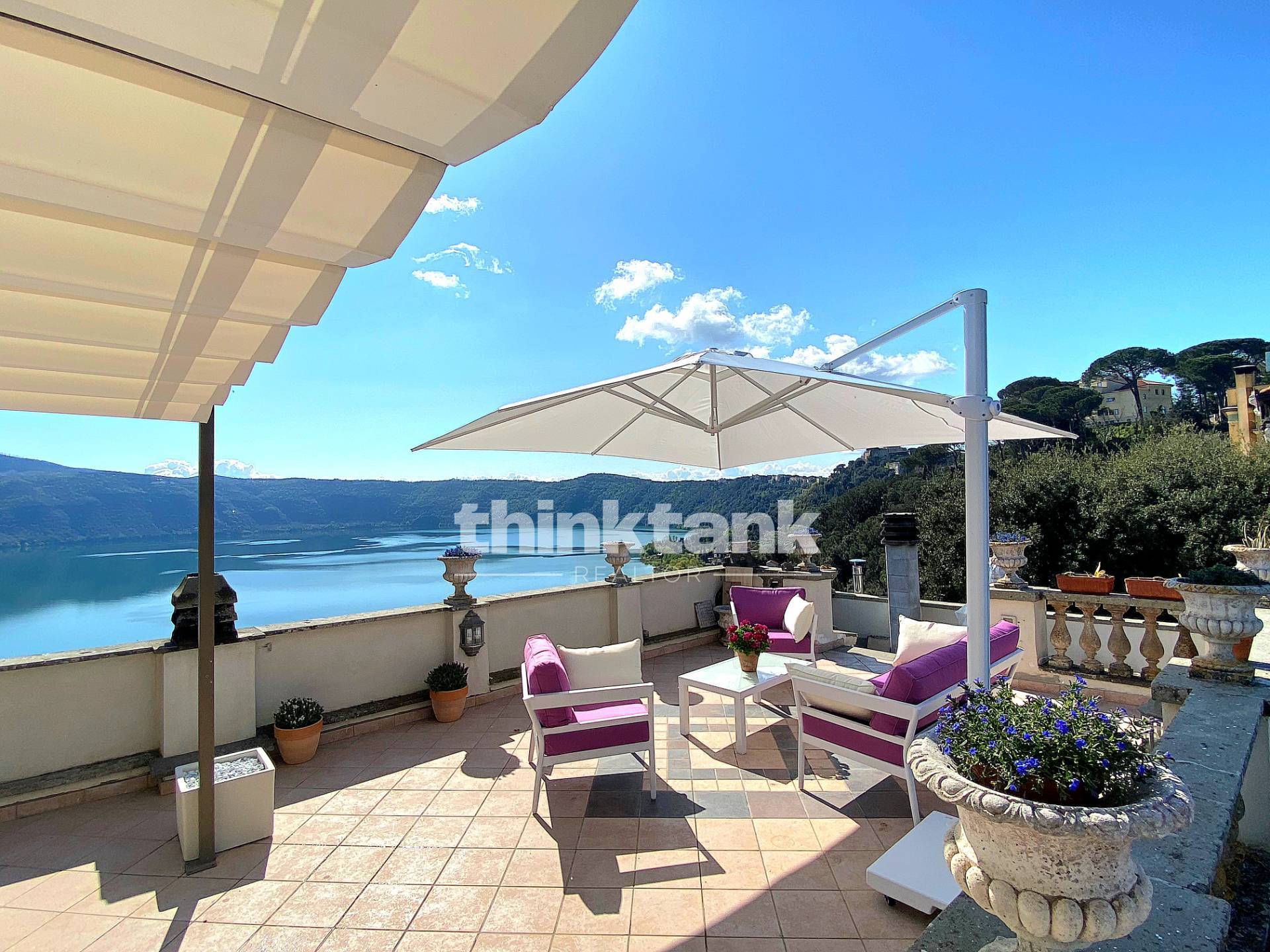 Appartamento in vendita a Castel Gandolfo