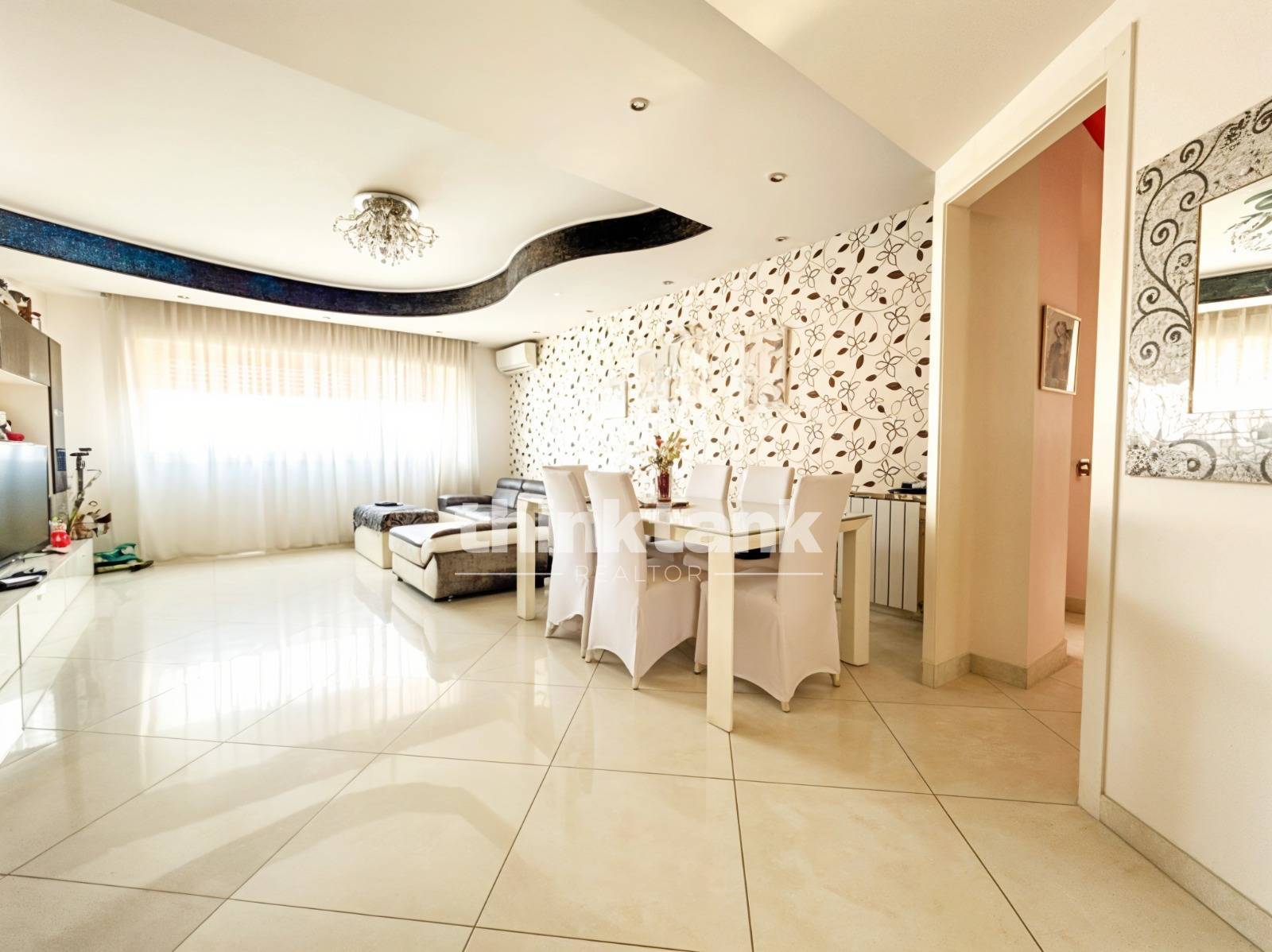 Appartamento in vendita a Aci Catena