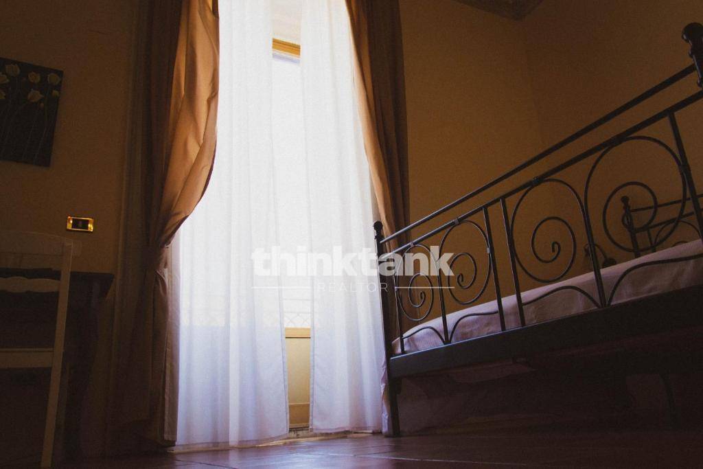 4 o pi locali in vendita a Catania, Zona centro