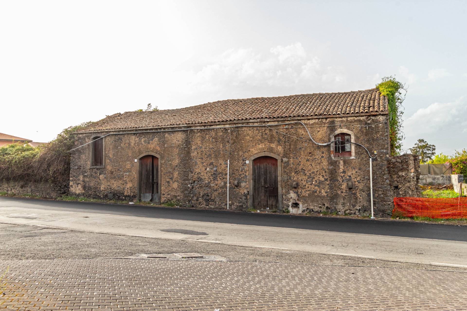 Rustico/Casale/Corte in vendita a Aci Sant'Antonio