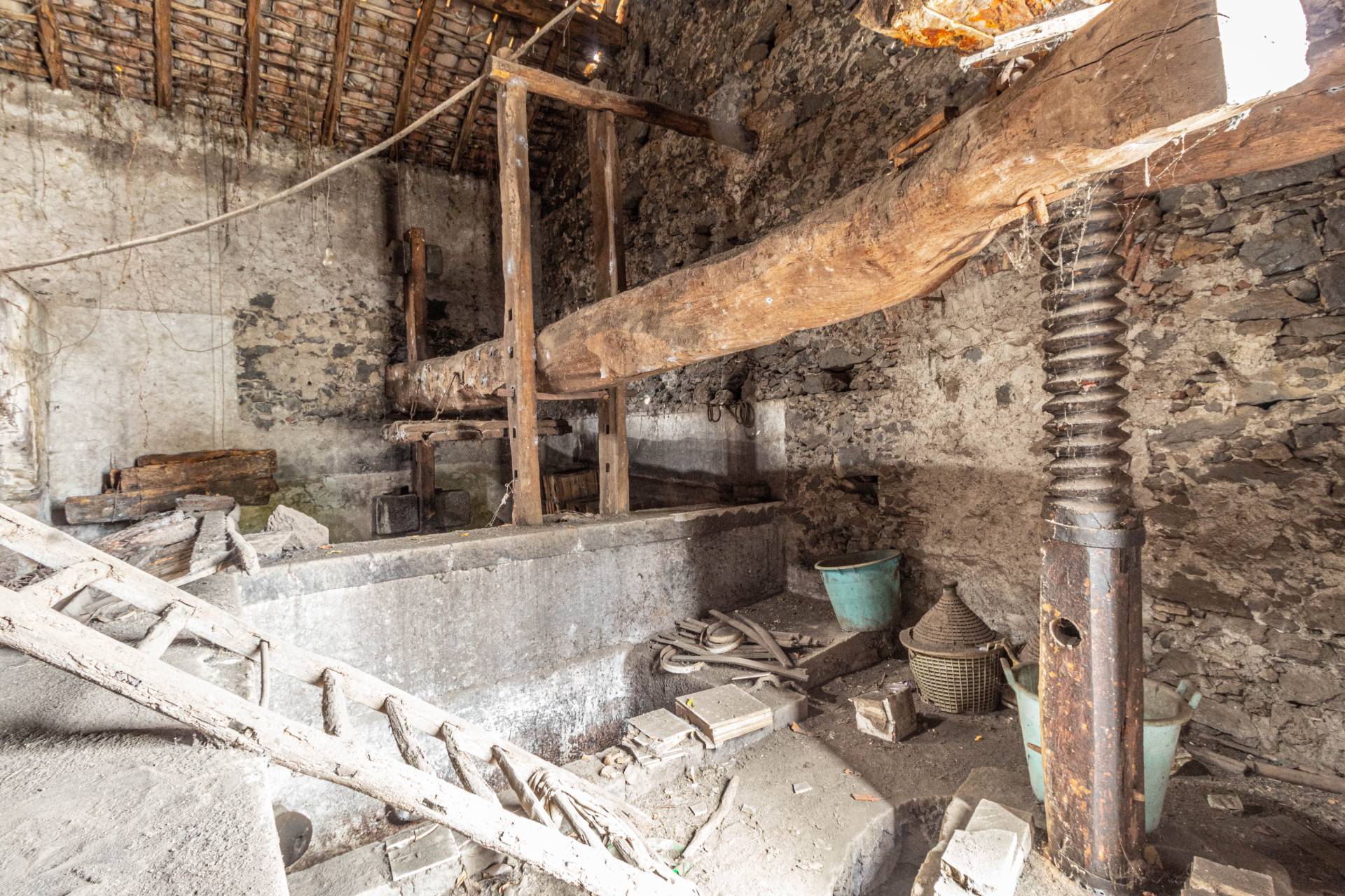 Rustico/Casale/Corte in vendita a Aci Sant'Antonio