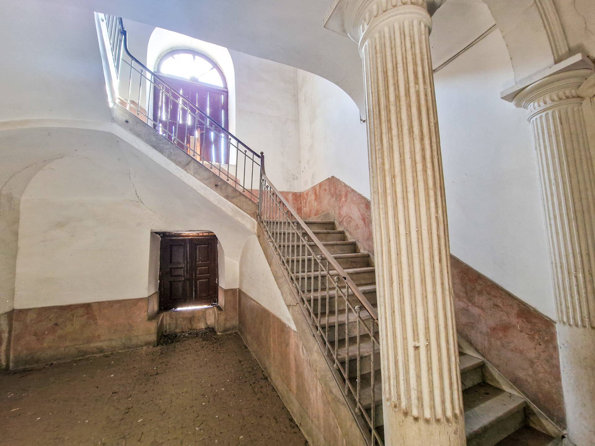 Casa indipendente in vendita a Leonforte