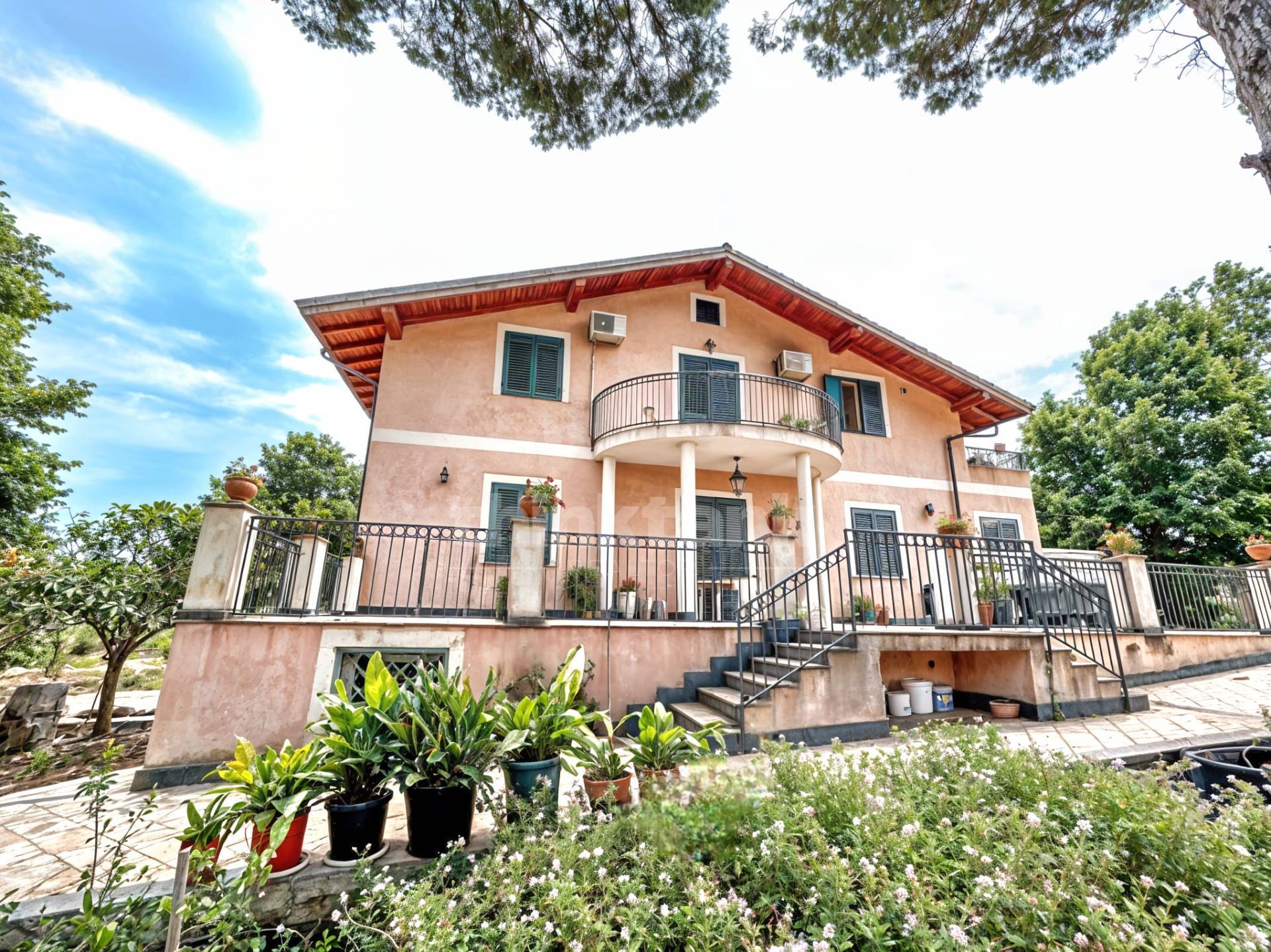 Villa in vendita a Aci Bonaccorsi