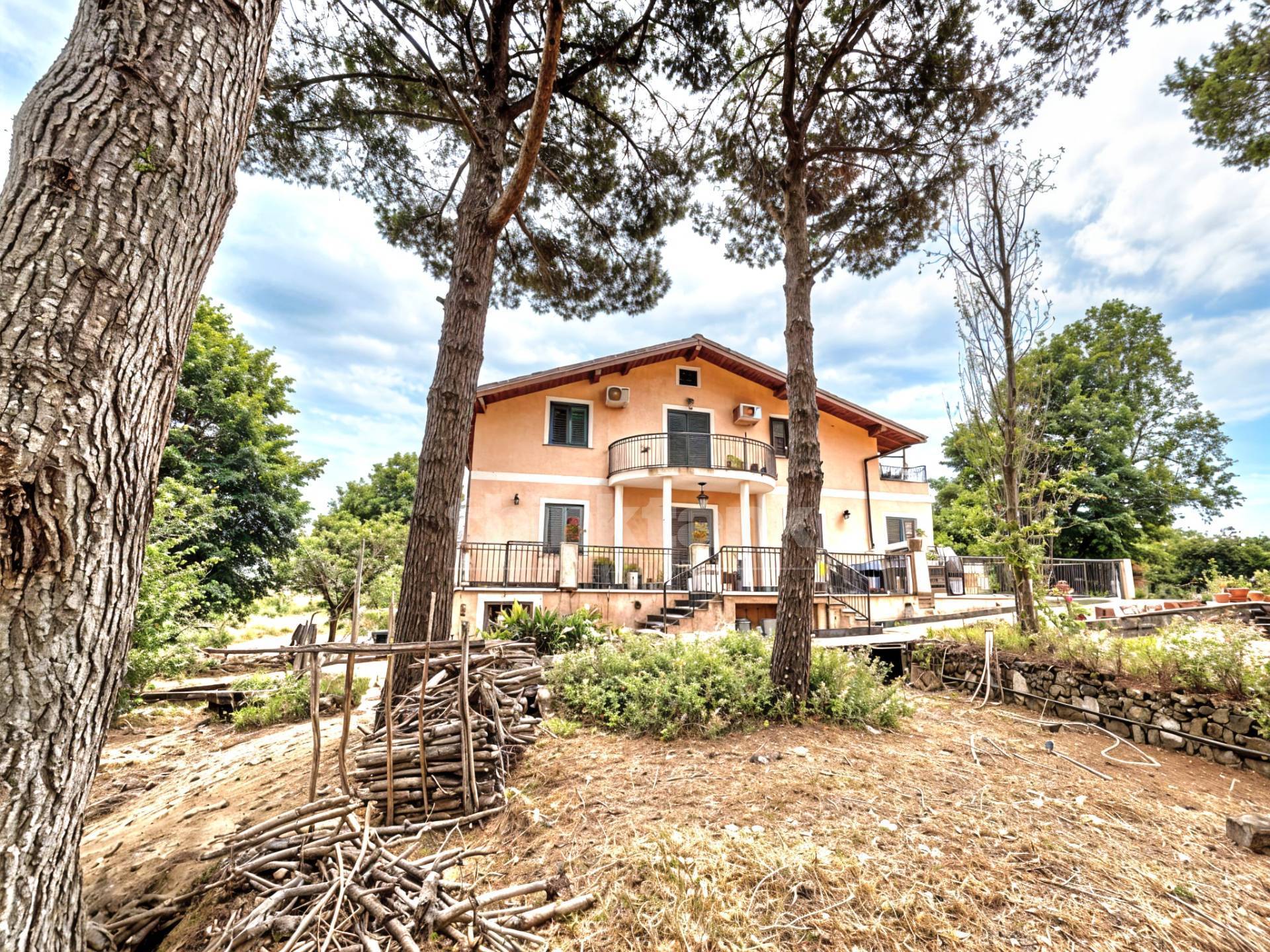 Villa in vendita a Aci Bonaccorsi