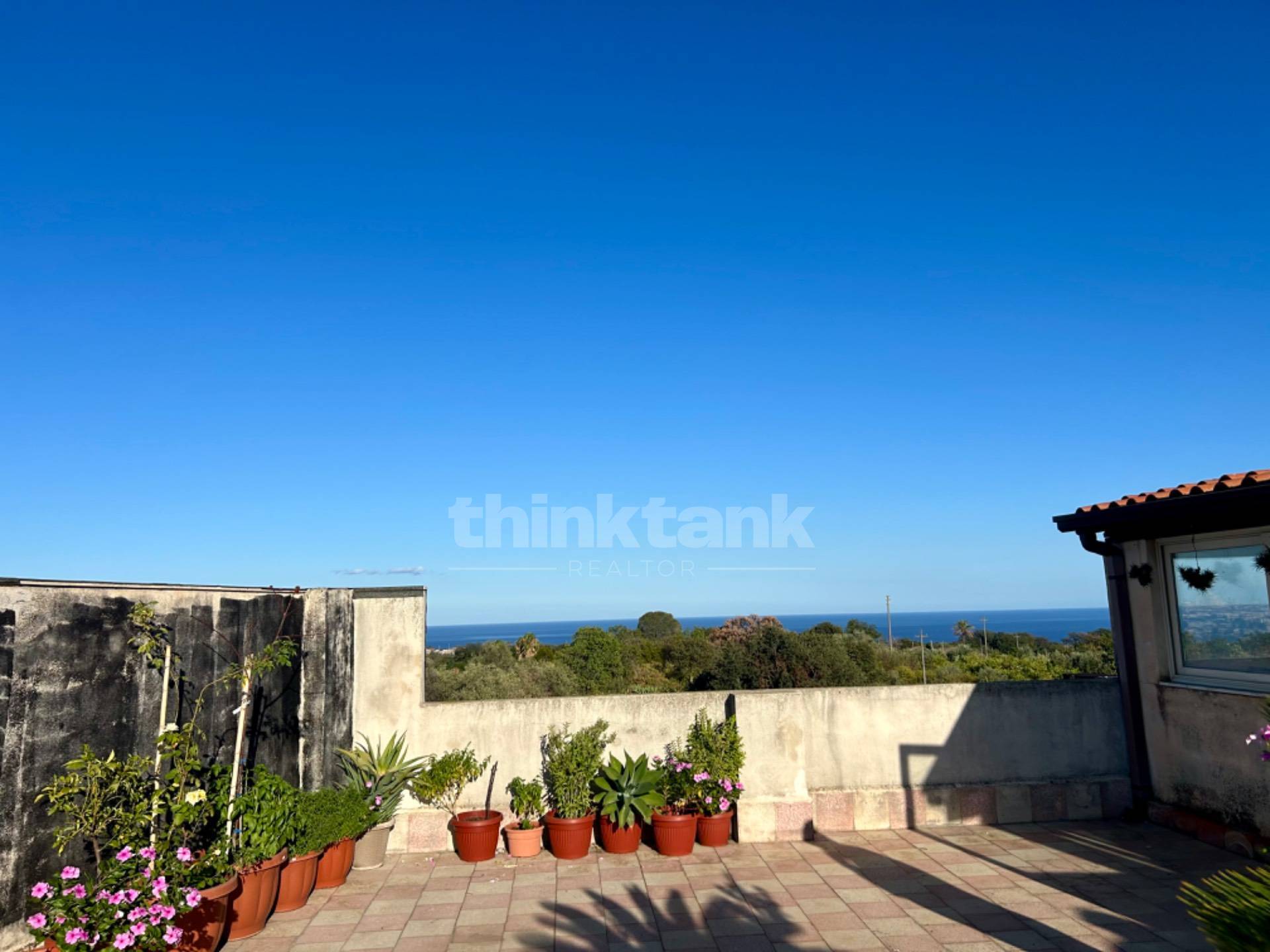 Appartamento in vendita a Aci Catena