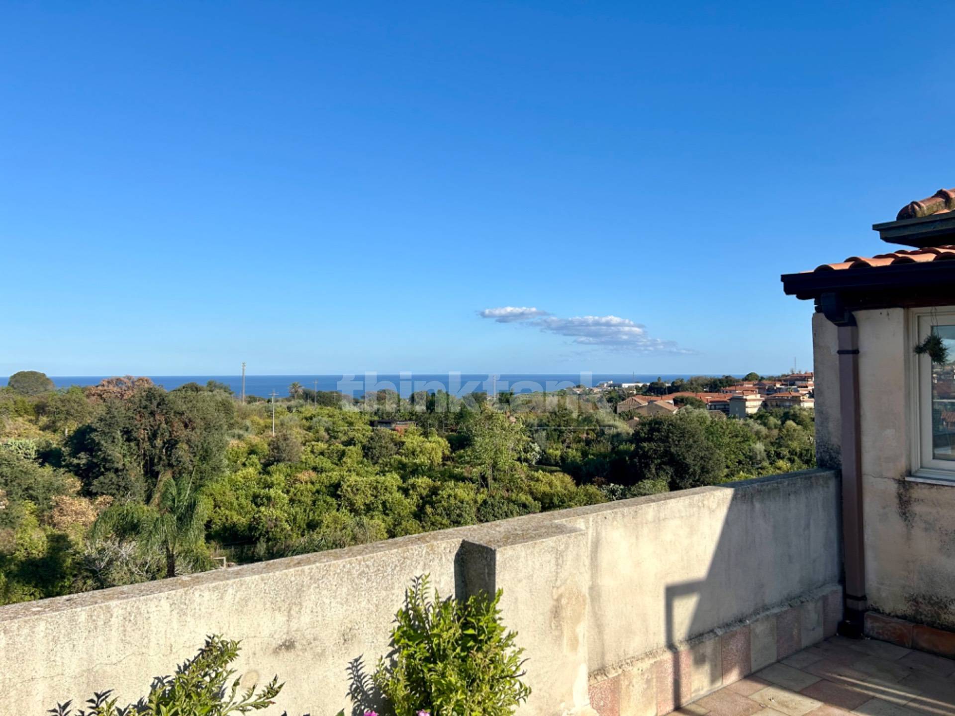 Appartamento in vendita a Aci Catena