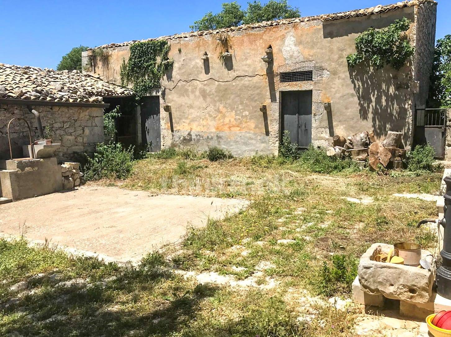 Rustico/Casale/Corte in vendita a Ragusa