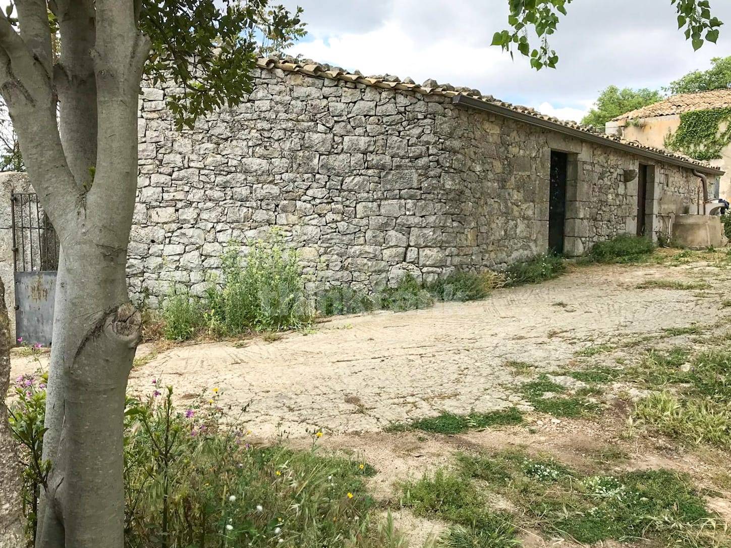 Rustico/Casale/Corte in vendita a Ragusa