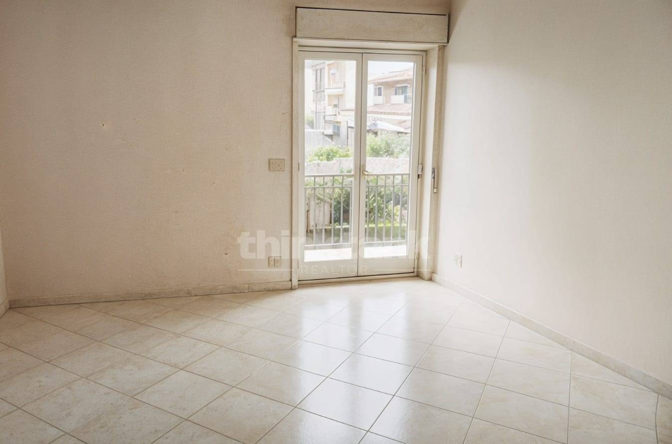 Appartamento in vendita a Aci Catena