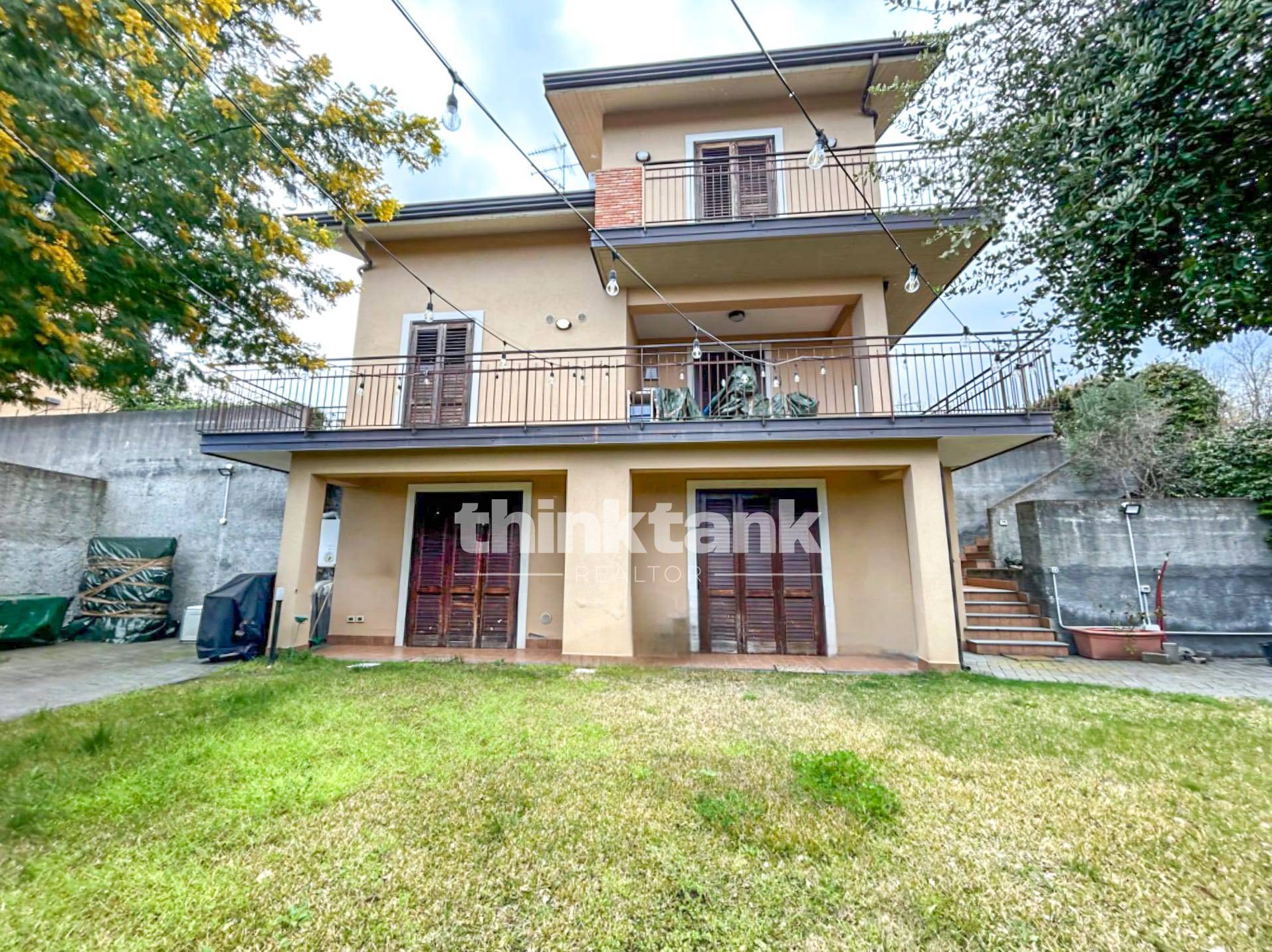 Villa in vendita a Pedara