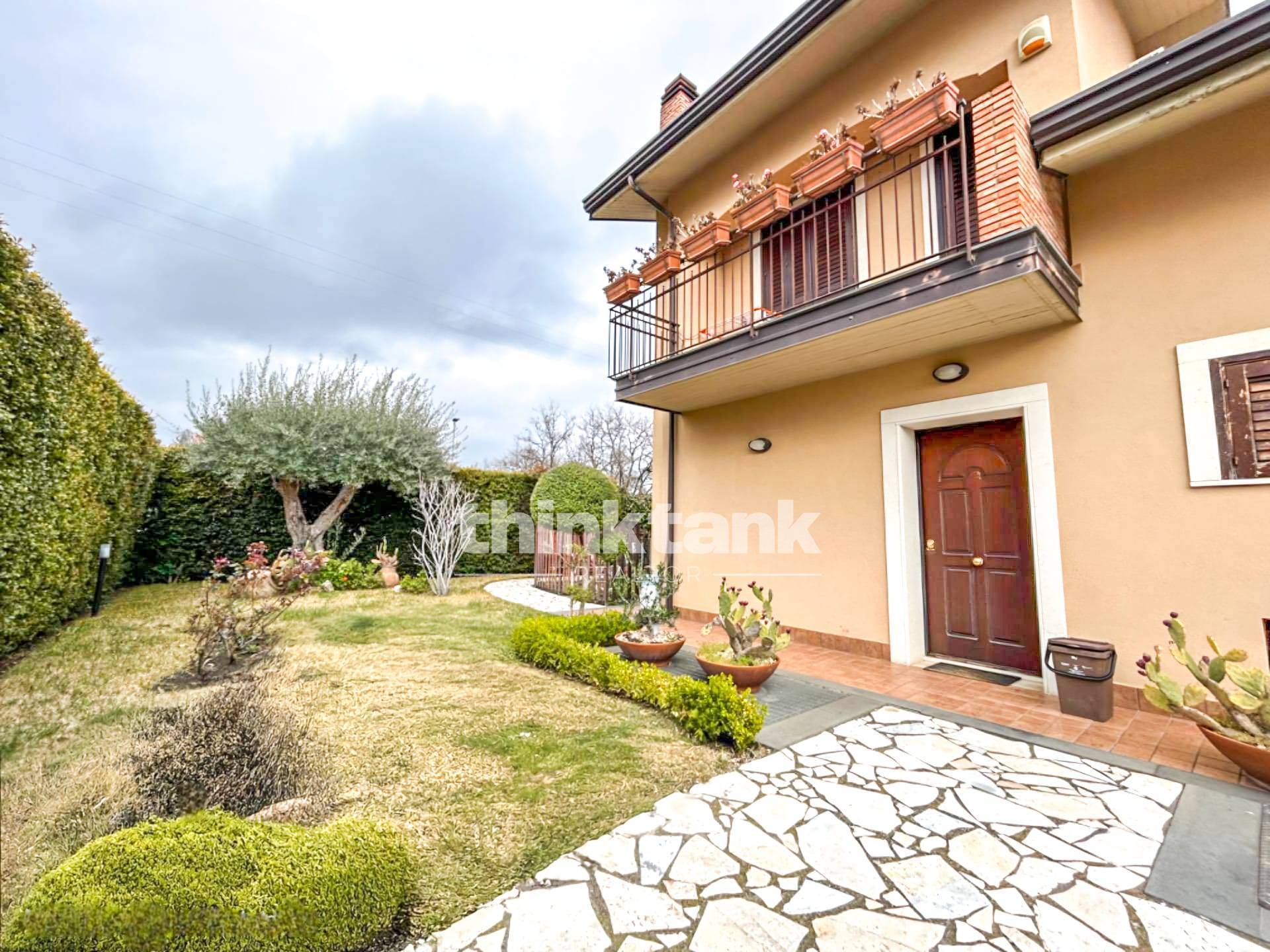 Villa in vendita a Pedara