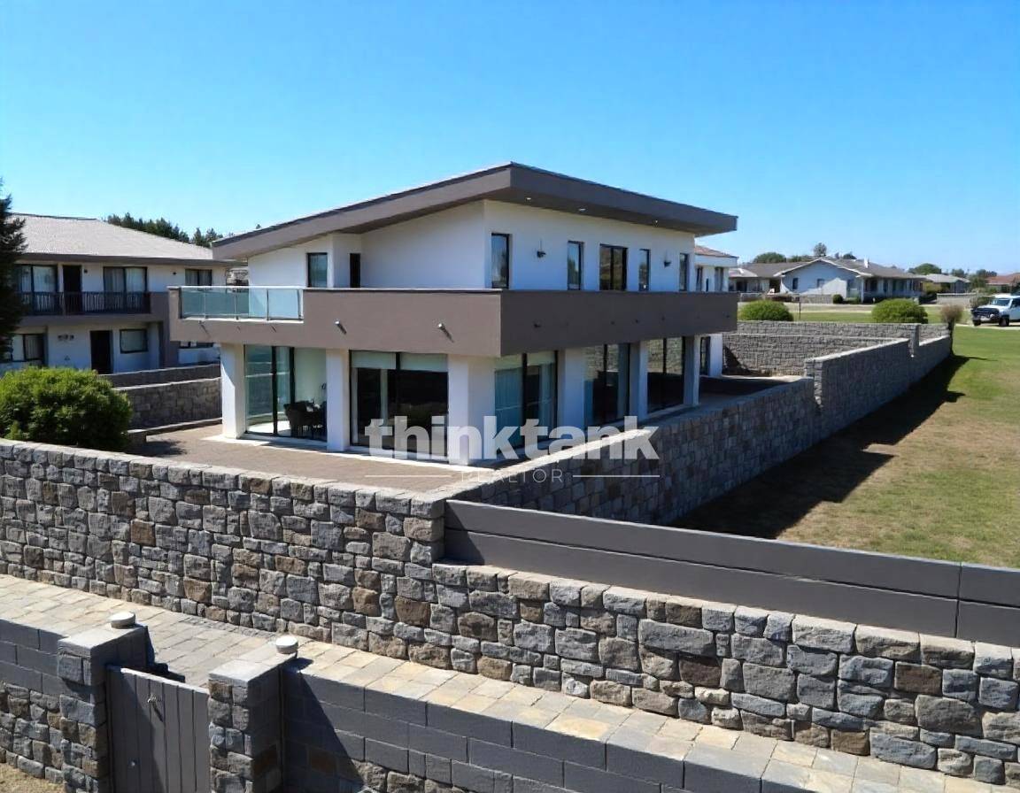 Villa bifamiliare in vendita a San Giovanni la Punta