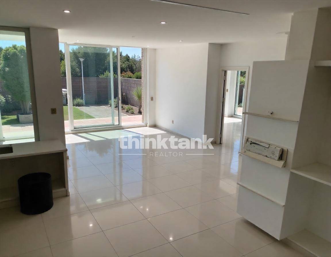 Villa bifamiliare in vendita a San Giovanni la Punta