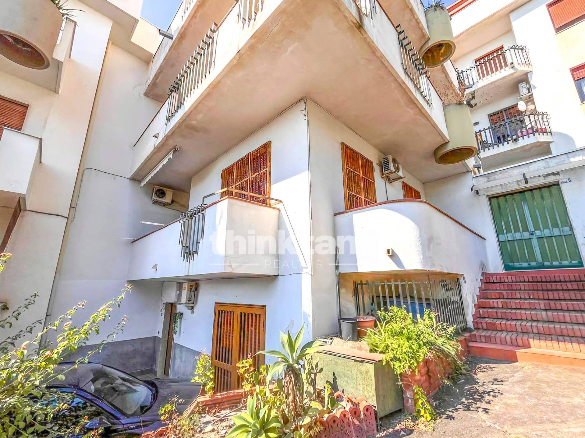 Appartamento in vendita a Aci Castello, Acitrezza