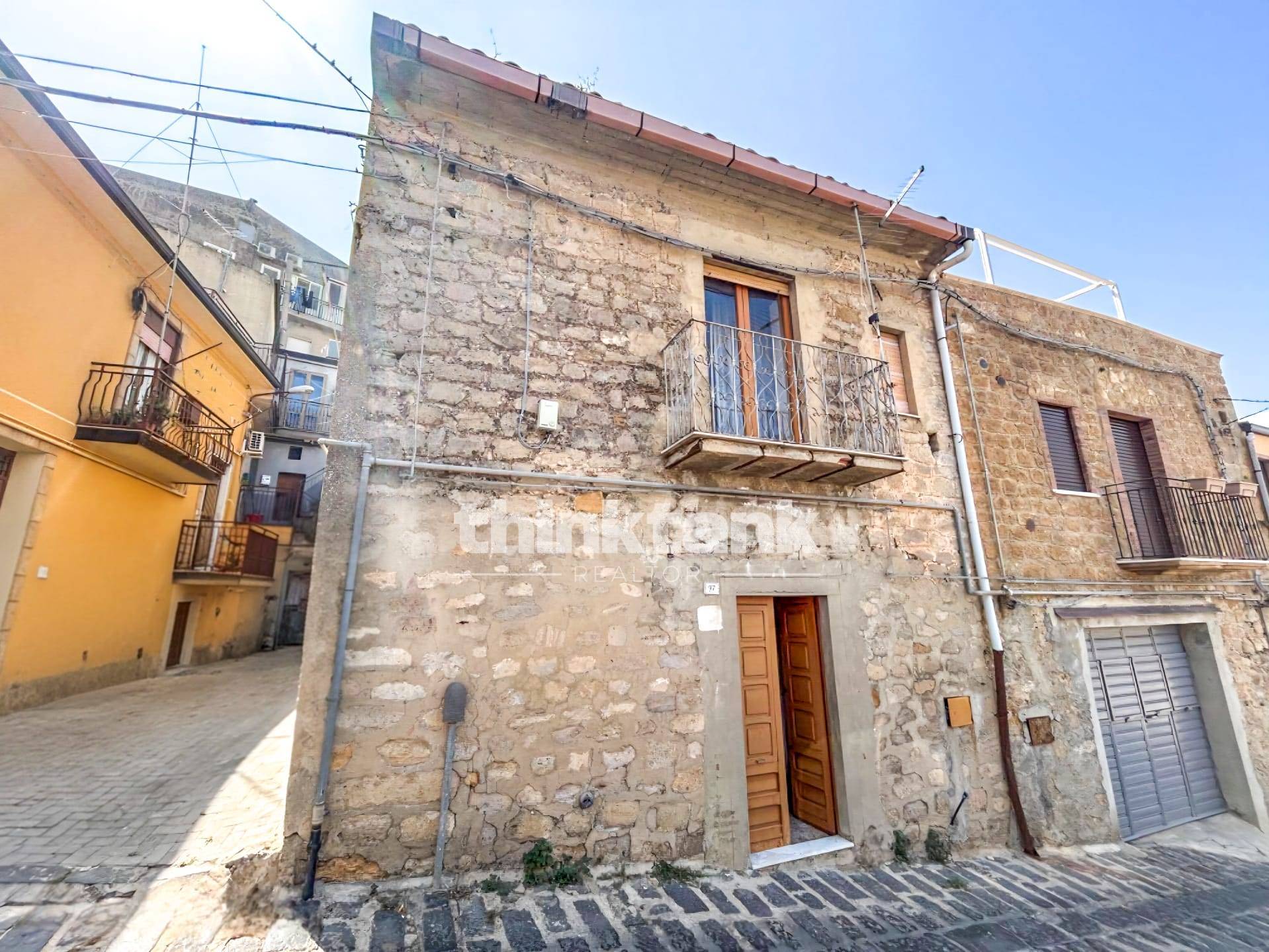 Casa singola in vendita a Aidone