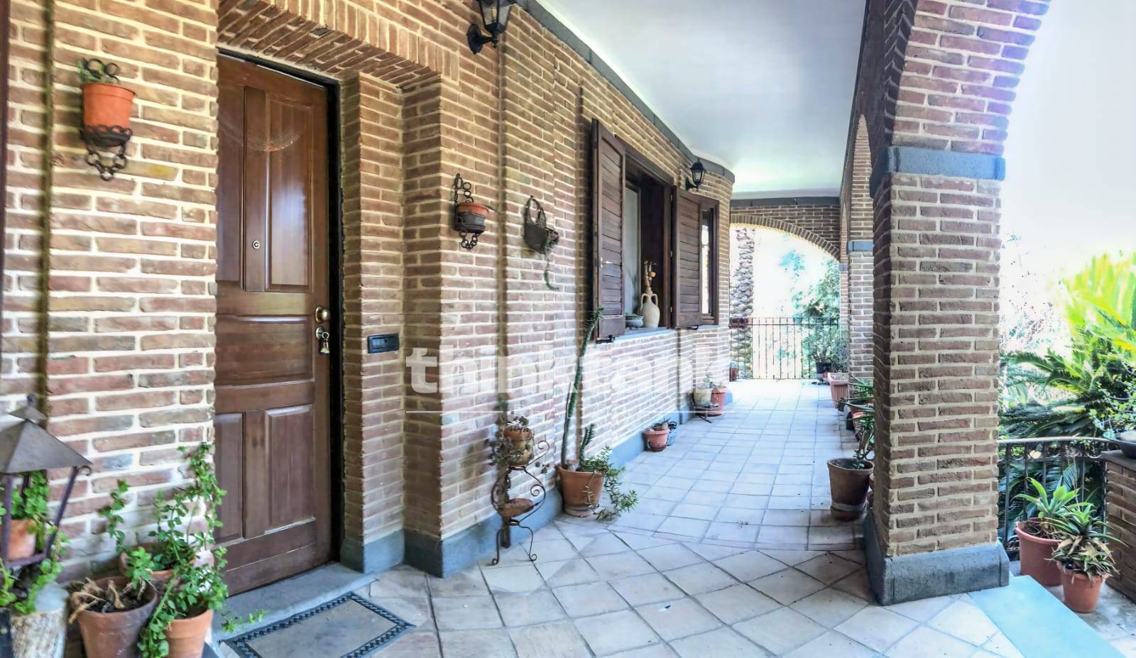 Villa in vendita a Motta Sant'Anastasia