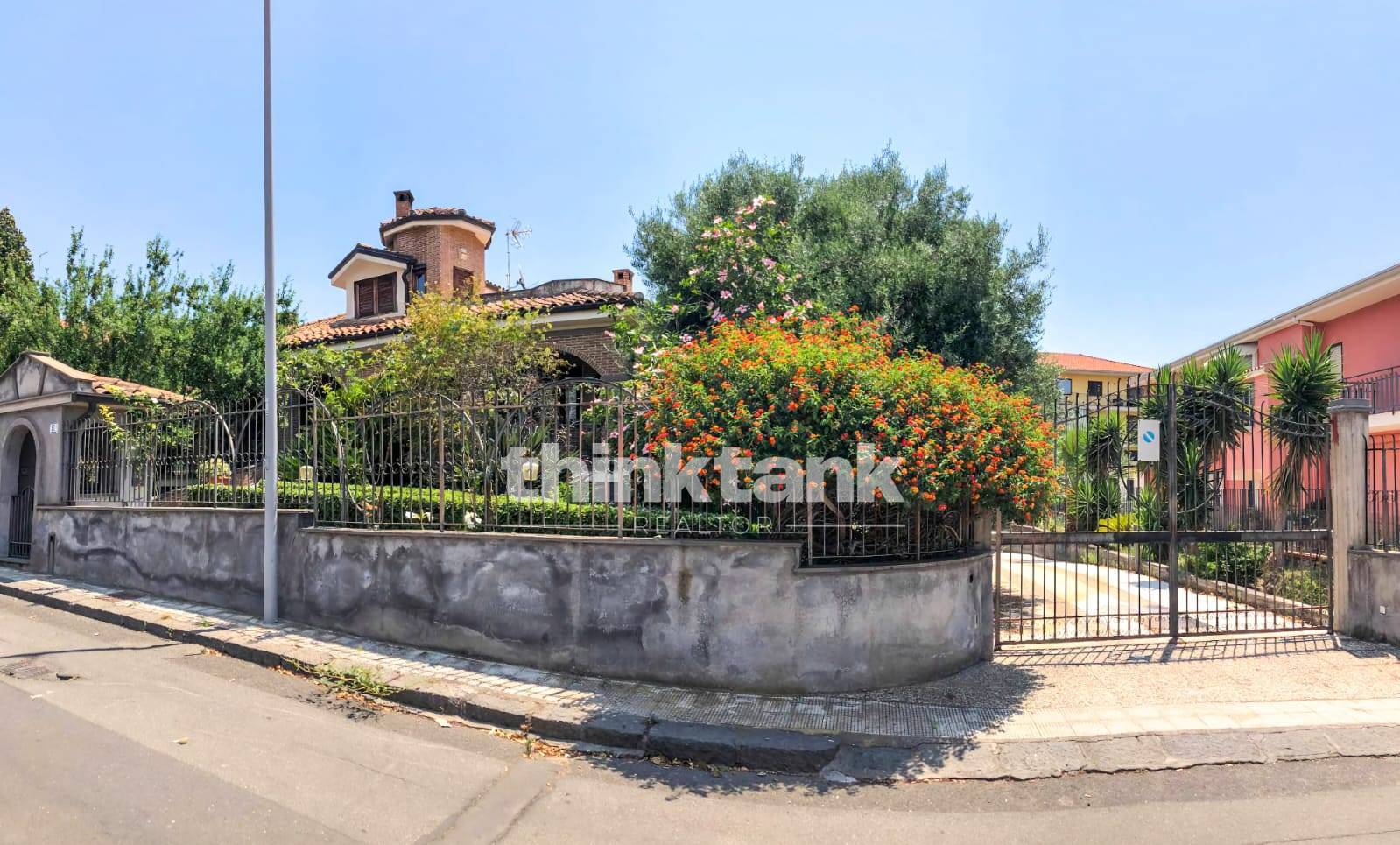 Villa in vendita a Motta Sant'Anastasia