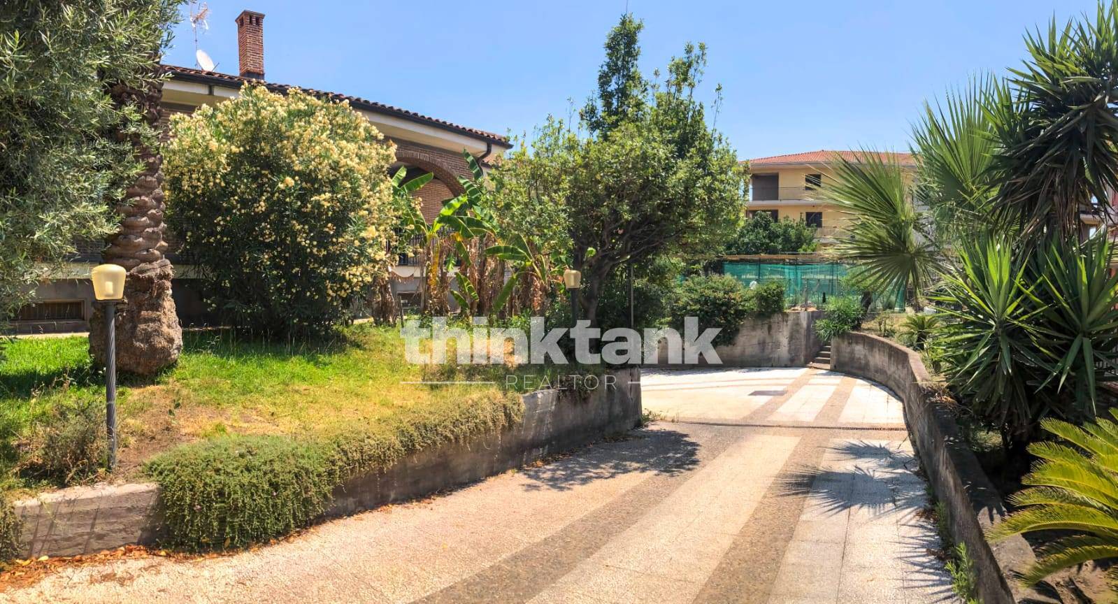 Villa in vendita a Motta Sant'Anastasia