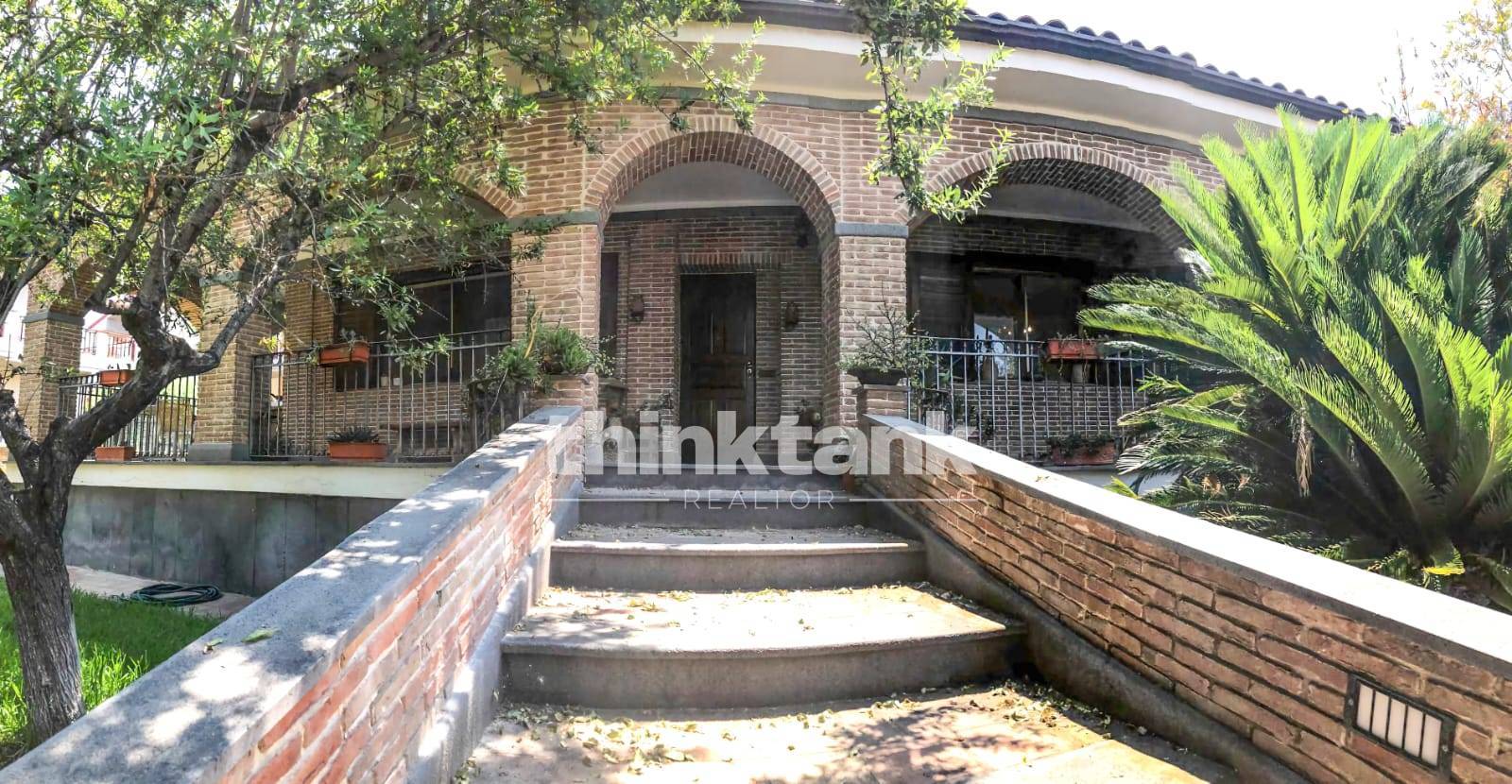 Villa in vendita a Motta Sant'Anastasia