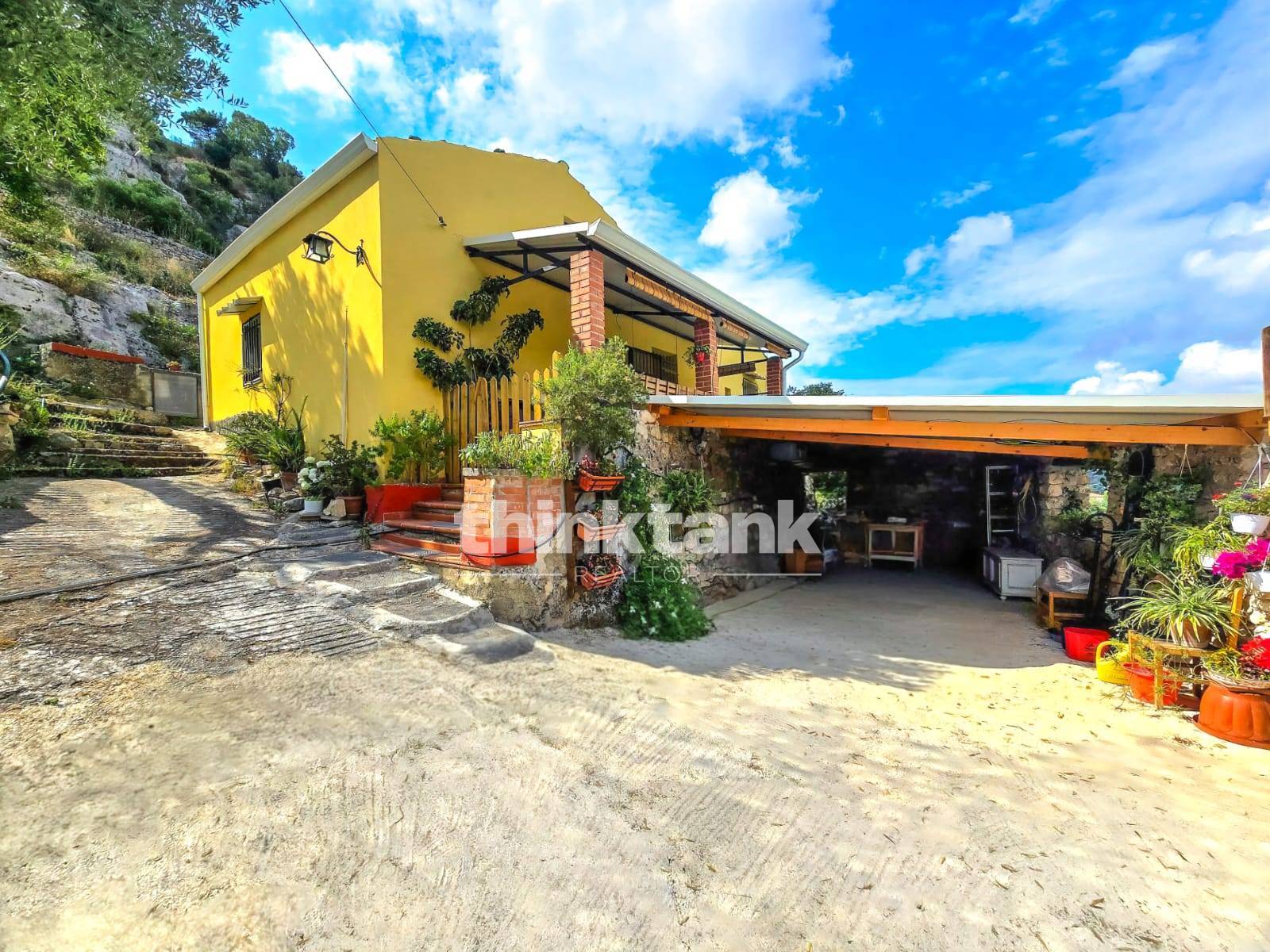 Villino in vendita a Modica, Modica Bassa