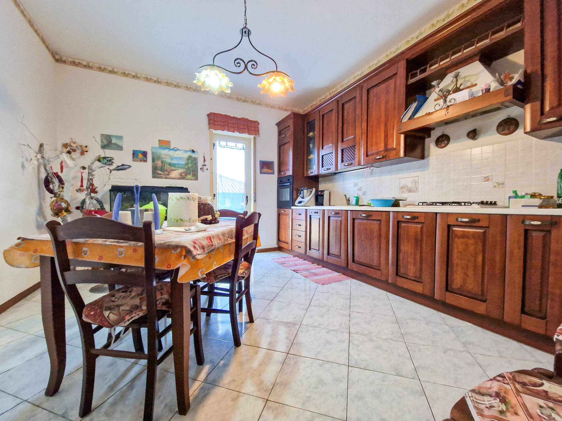 Appartamento in vendita a Pedara