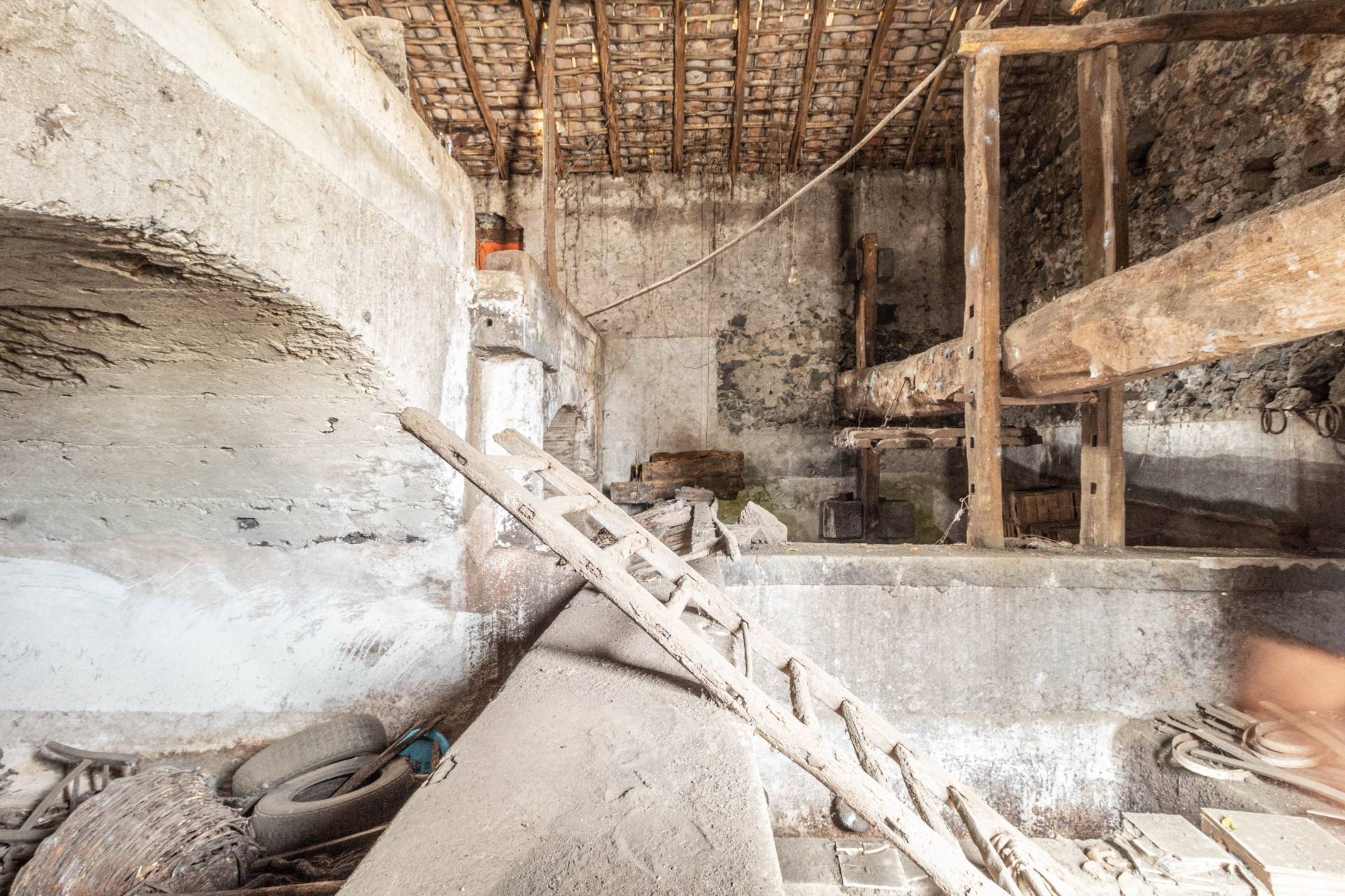 Rustico/Casale/Corte in vendita a Aci Sant'Antonio