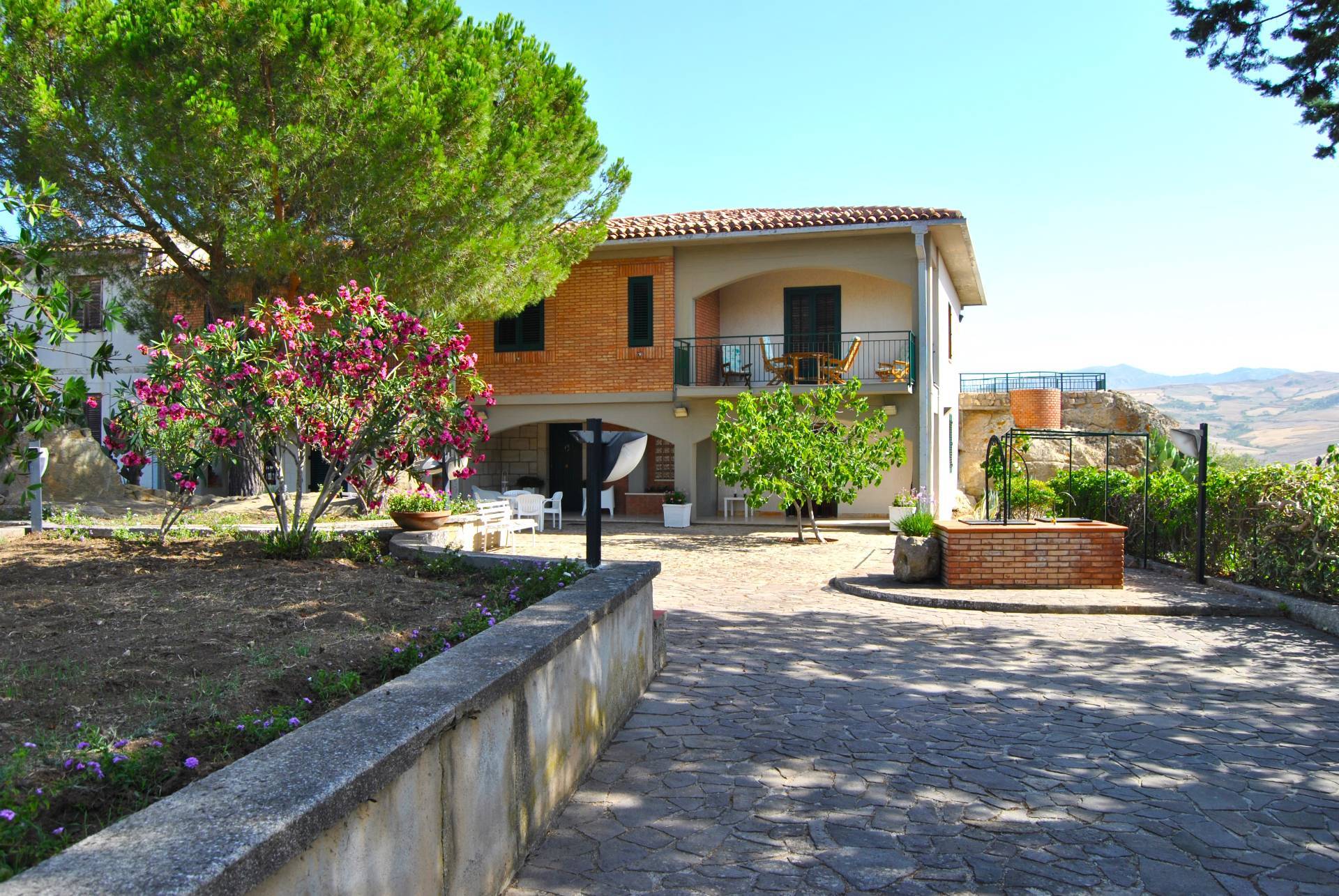 Villa in affitto a Gangi