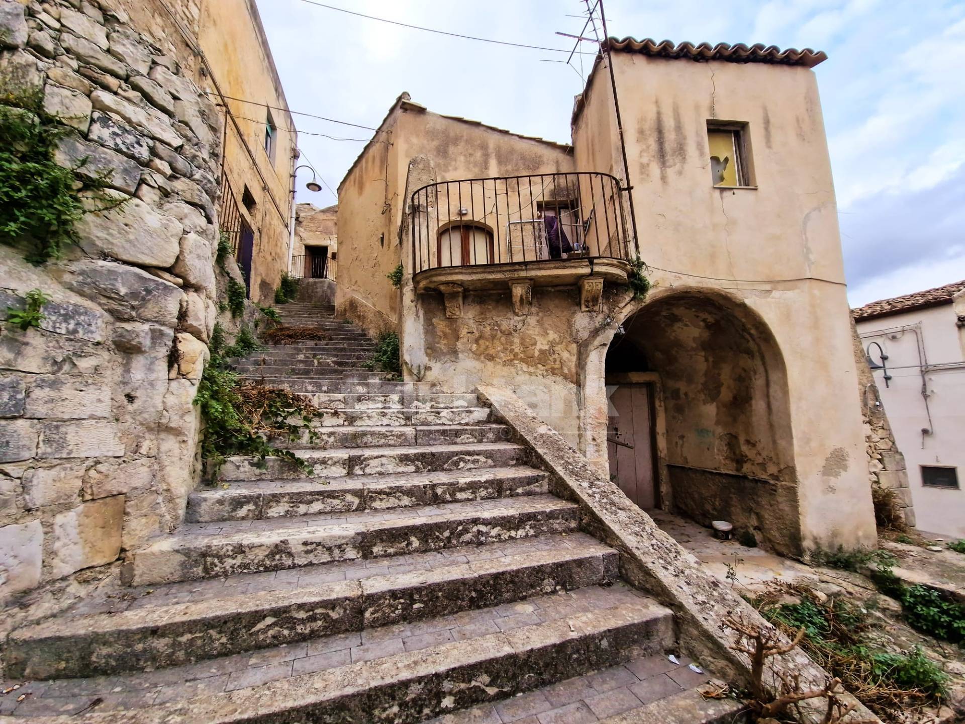 Rustico/Casale/Corte in vendita a Modica