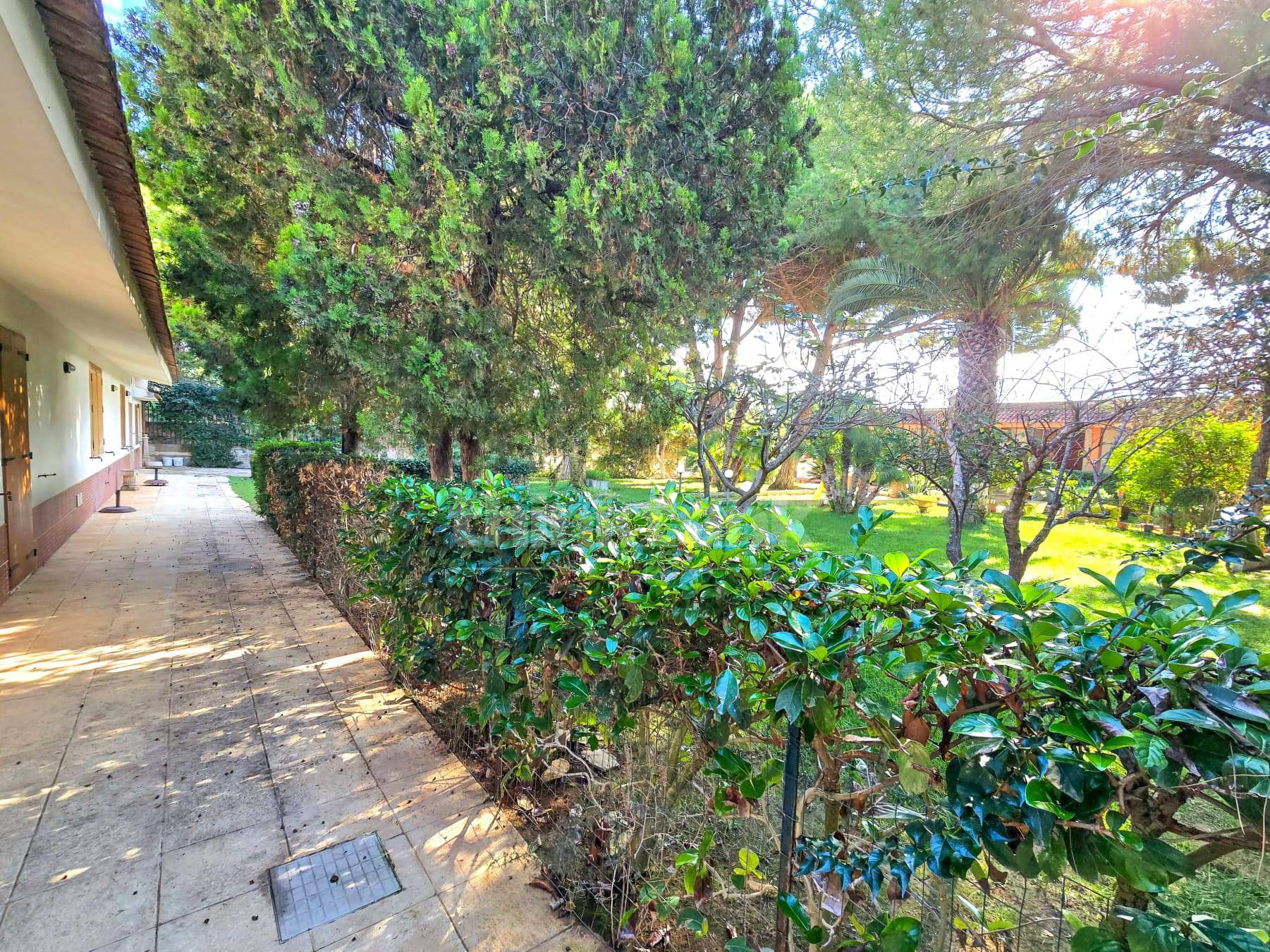 Villa bifamiliare in vendita a Vittoria