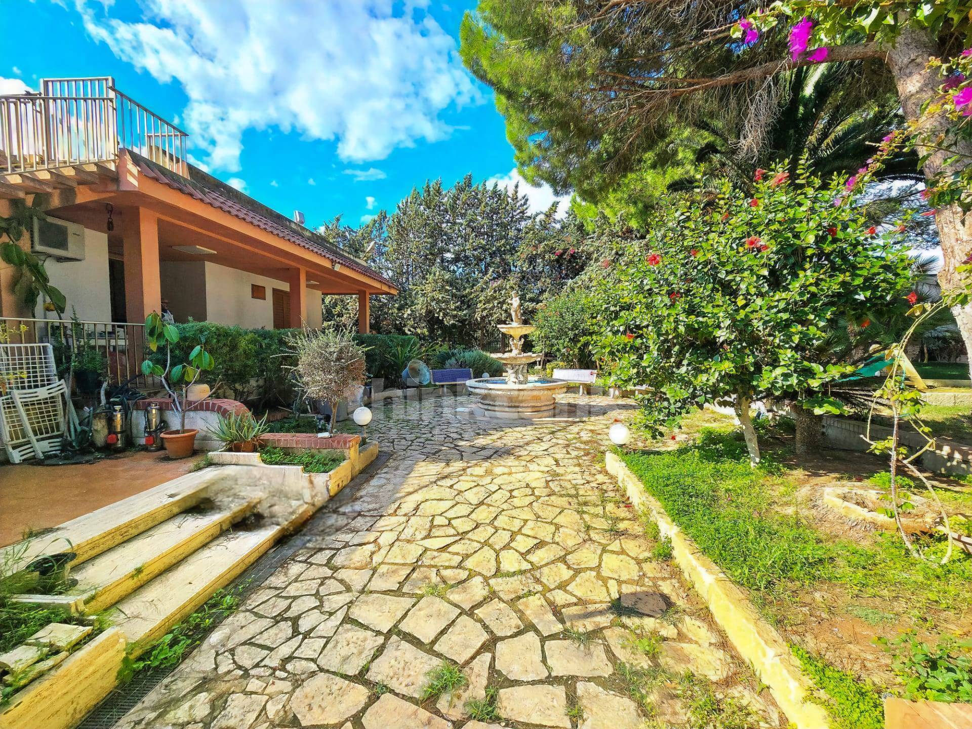 Villa in vendita a Vittoria