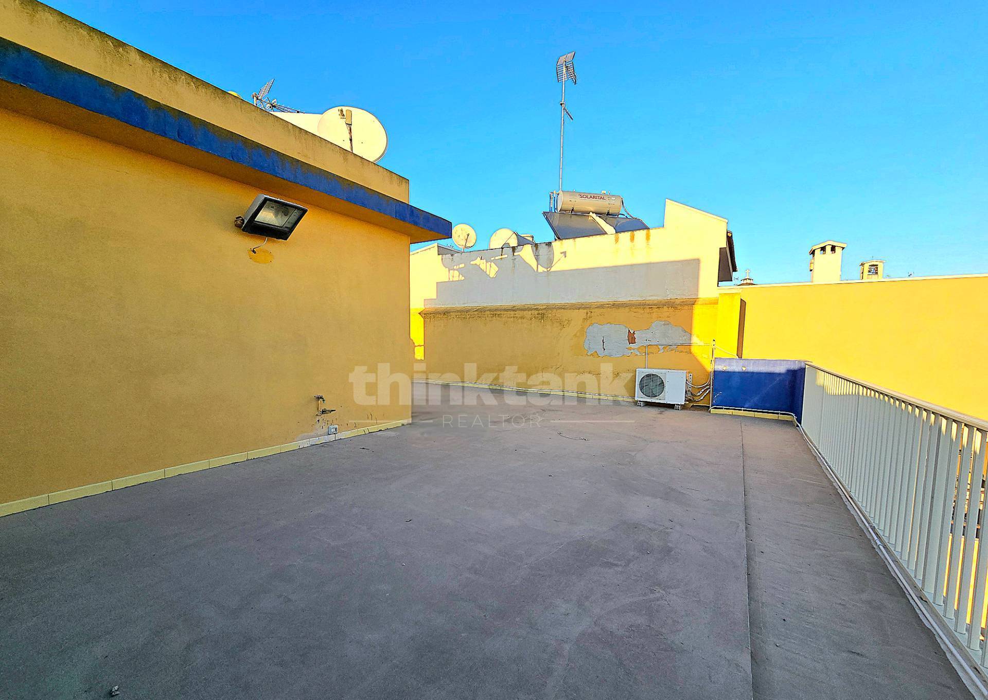 Stabile / Palazzo in vendita a Pozzallo