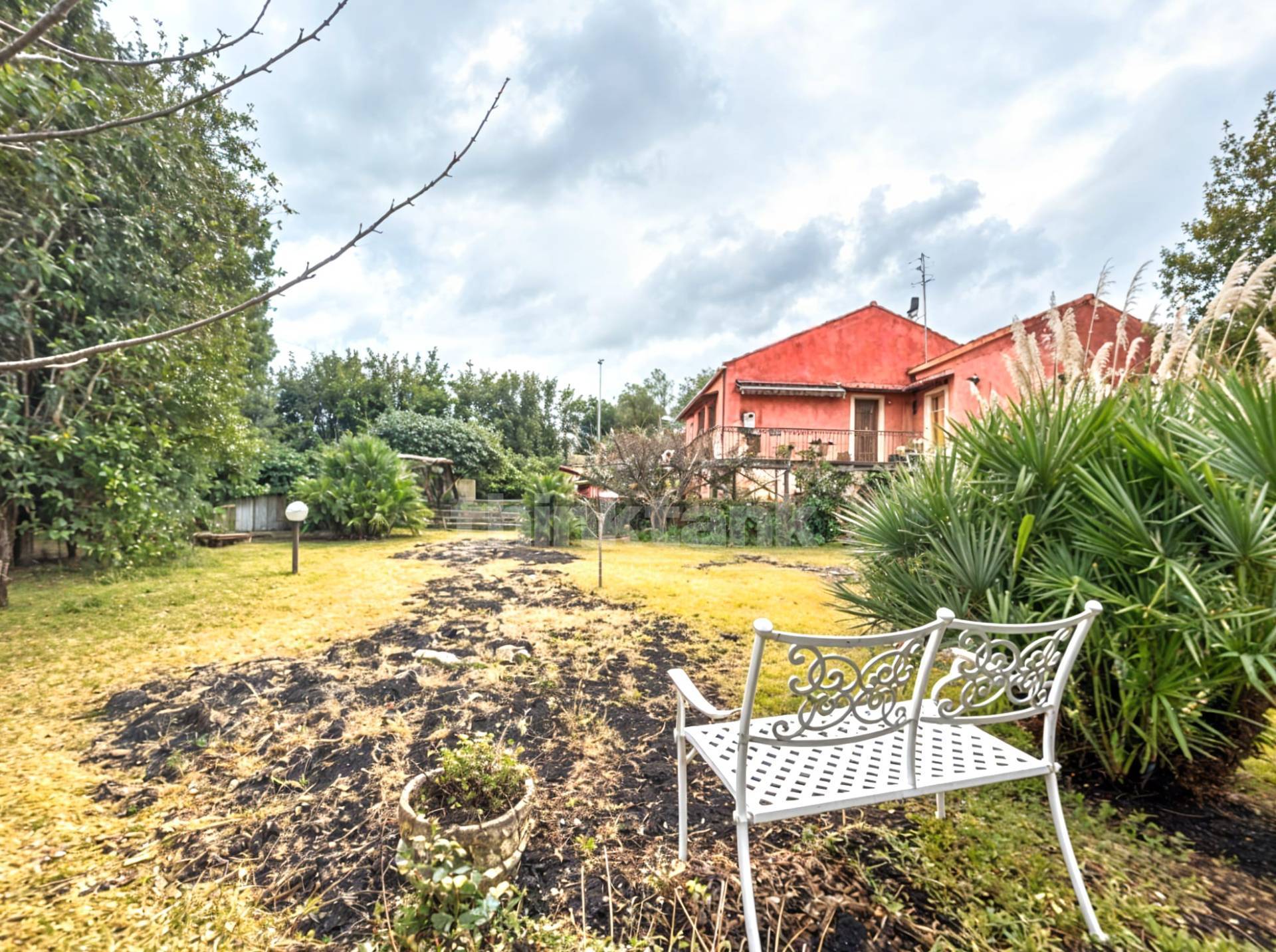 Villa in vendita a Zafferana Etnea