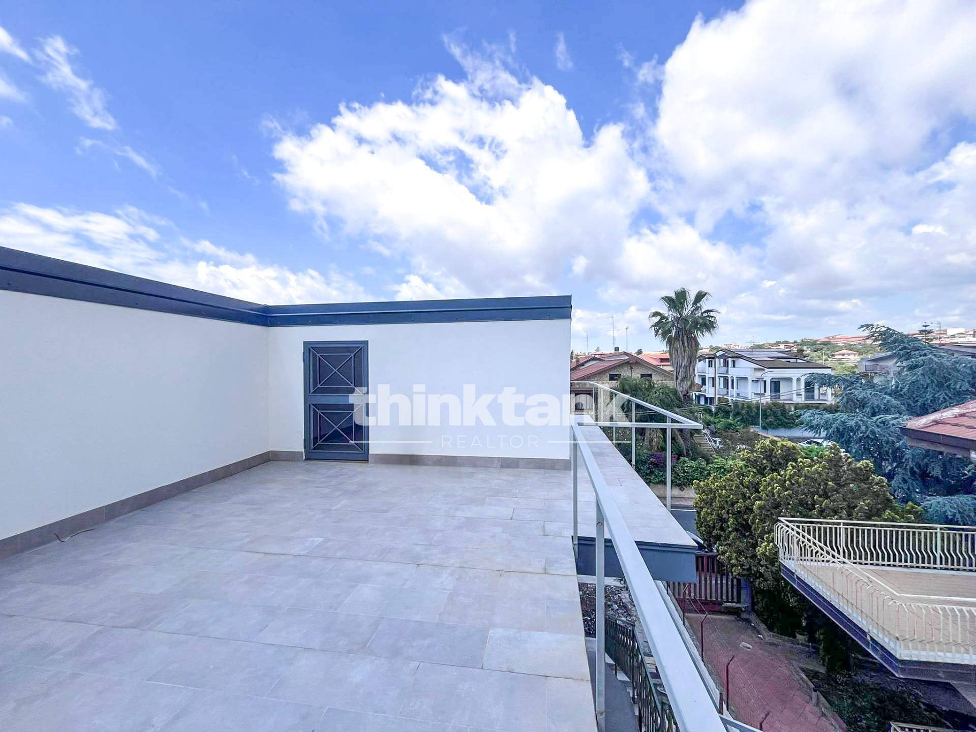 Casa indipendente in affitto a Sant'Agata li Battiati