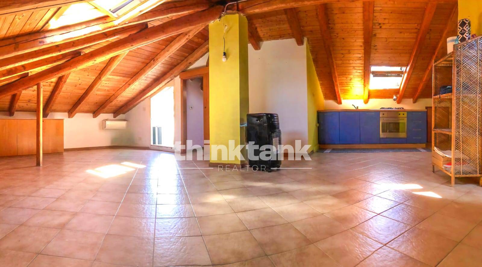 Mansarda in vendita a Aci Catena