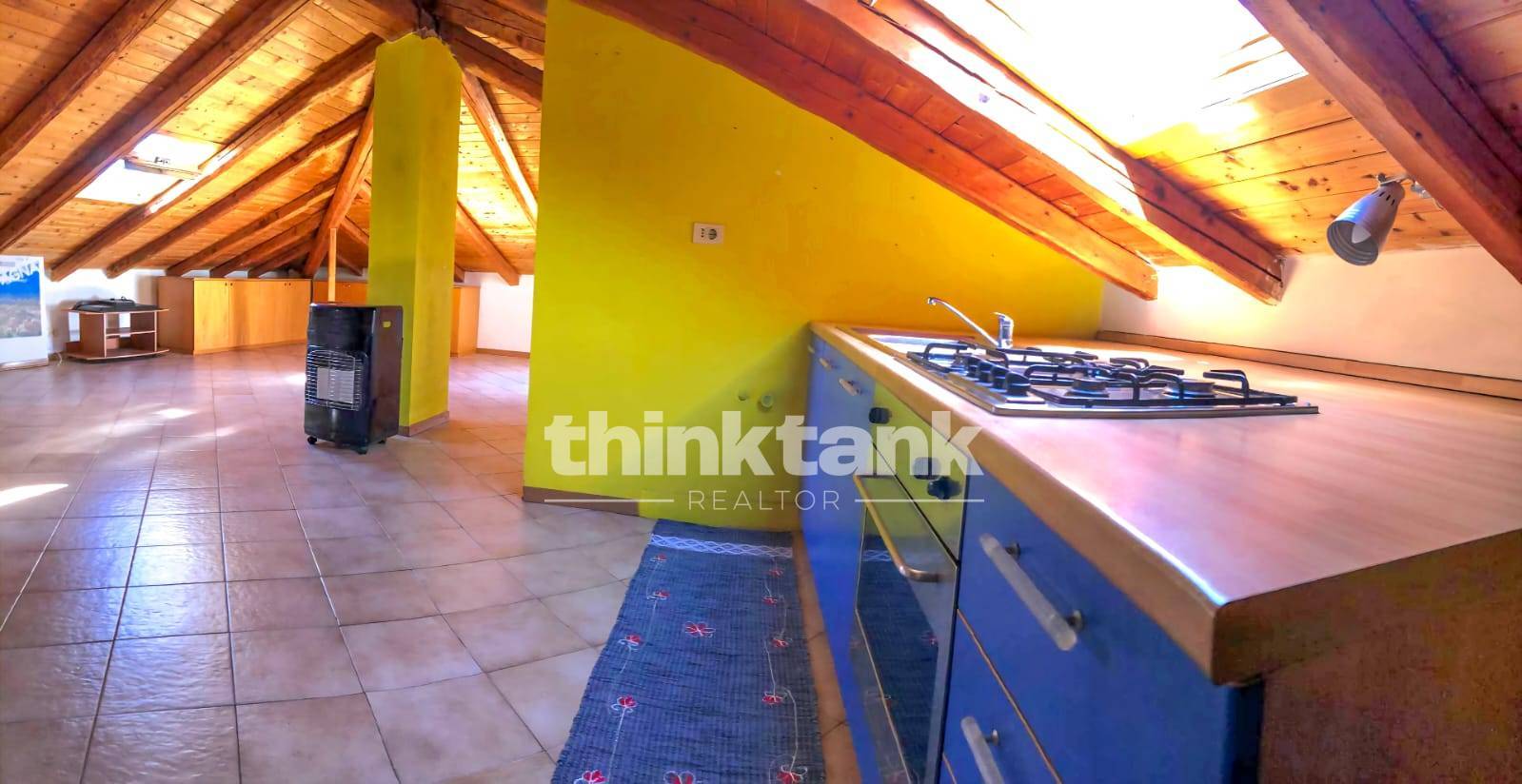 Mansarda in vendita a Aci Catena