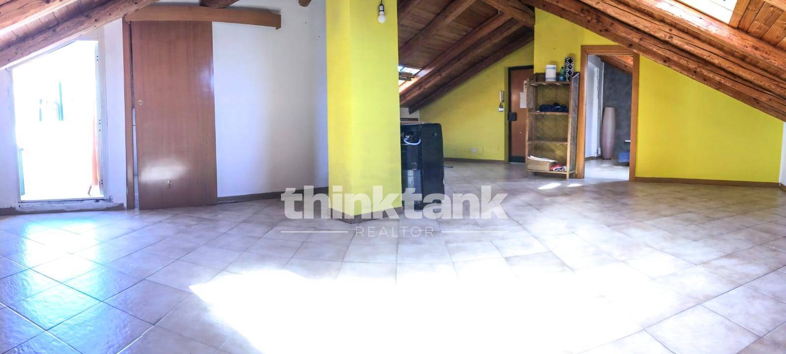 Mansarda in vendita a Aci Catena